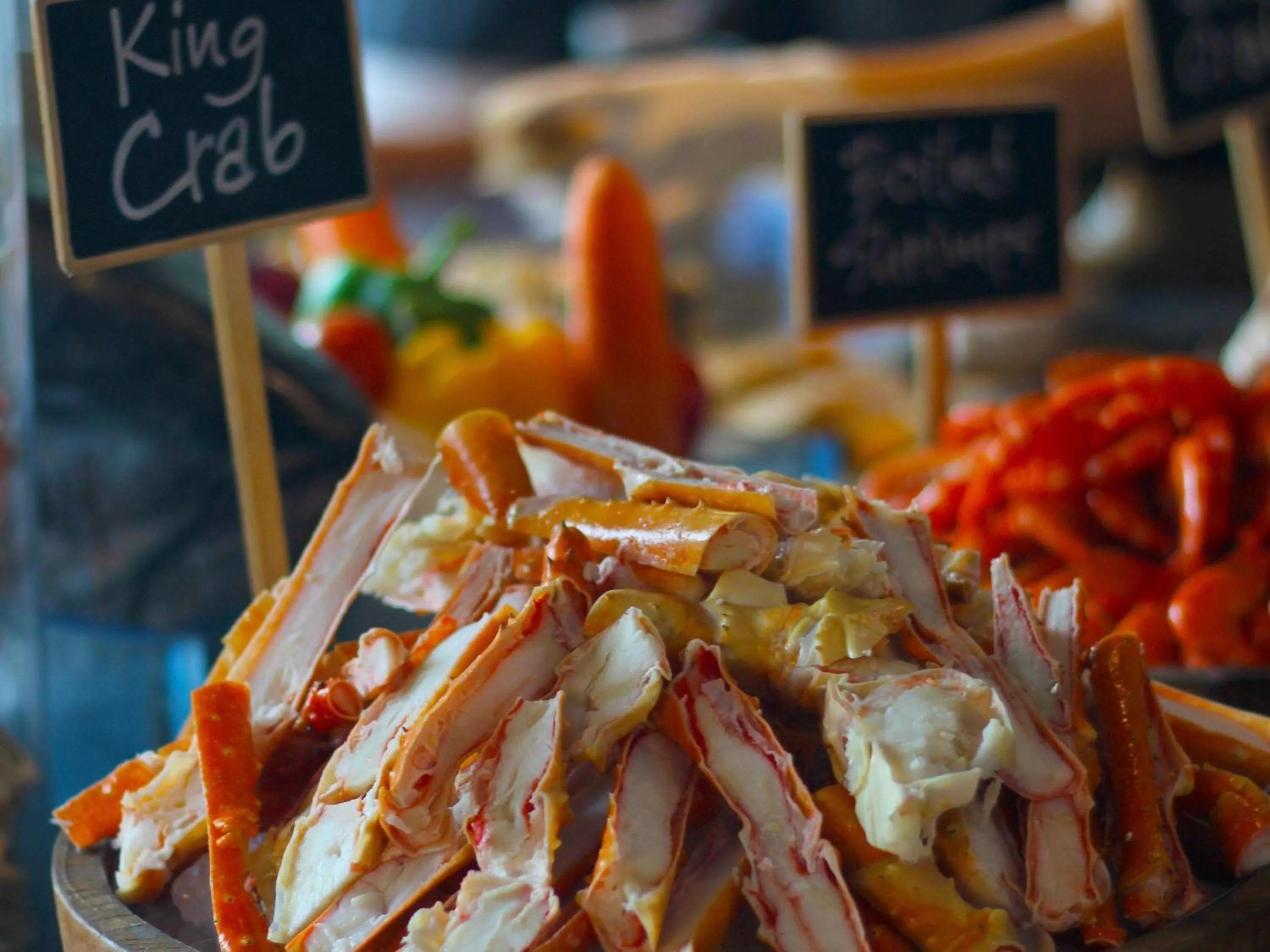 Restaurant/places to eat in Swissotel Bangkok Ratchada