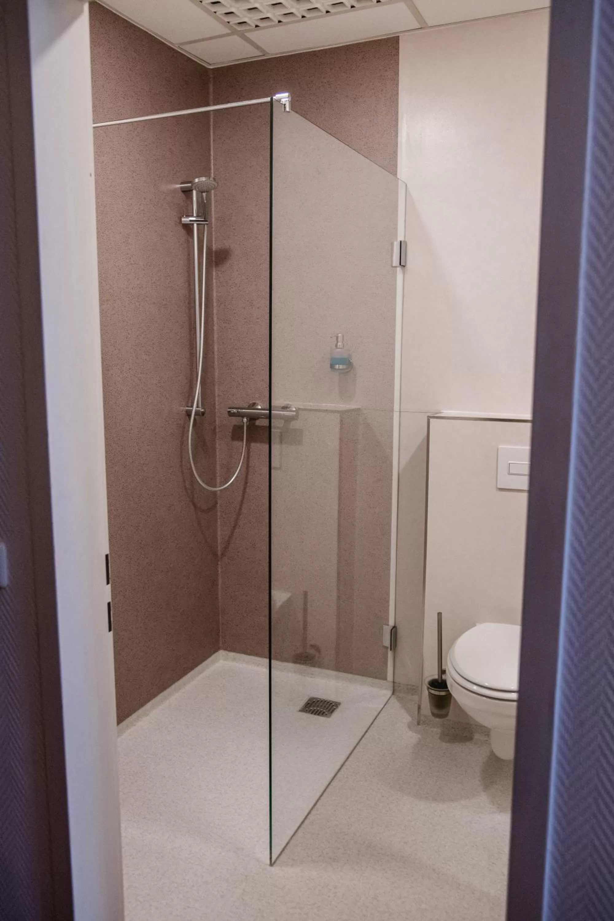 Bathroom in Hotel Müller