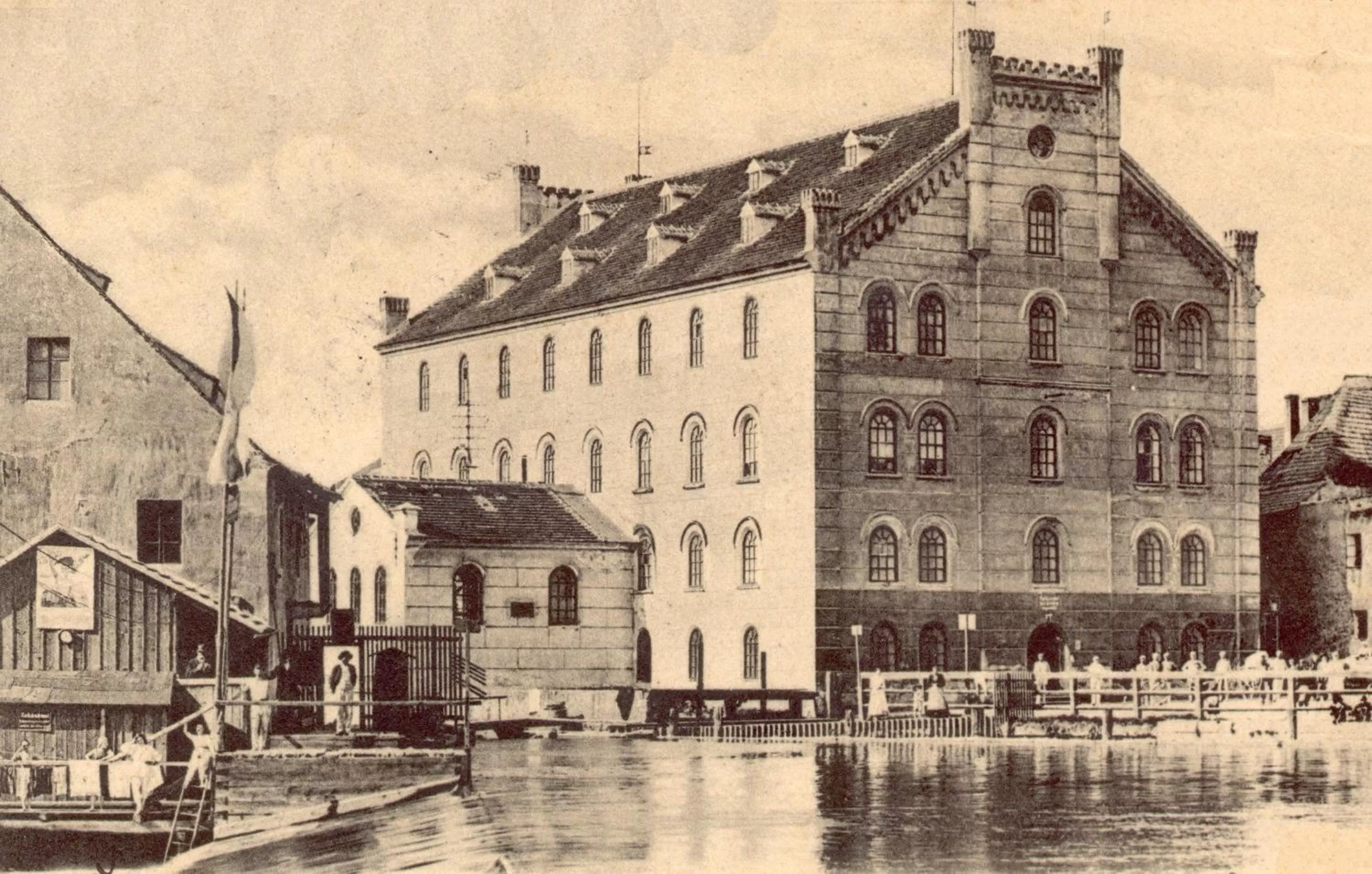 Facade/entrance in Hotel Budweis