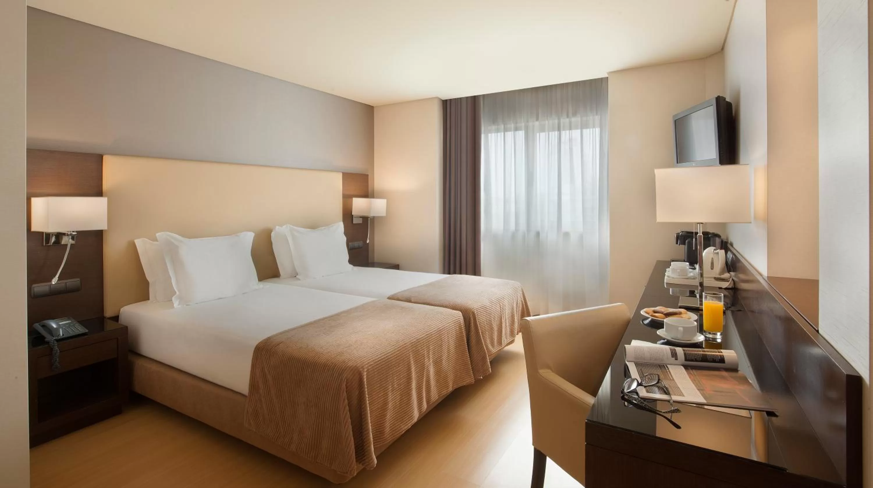 Bed in TURIM Ibéria Hotel