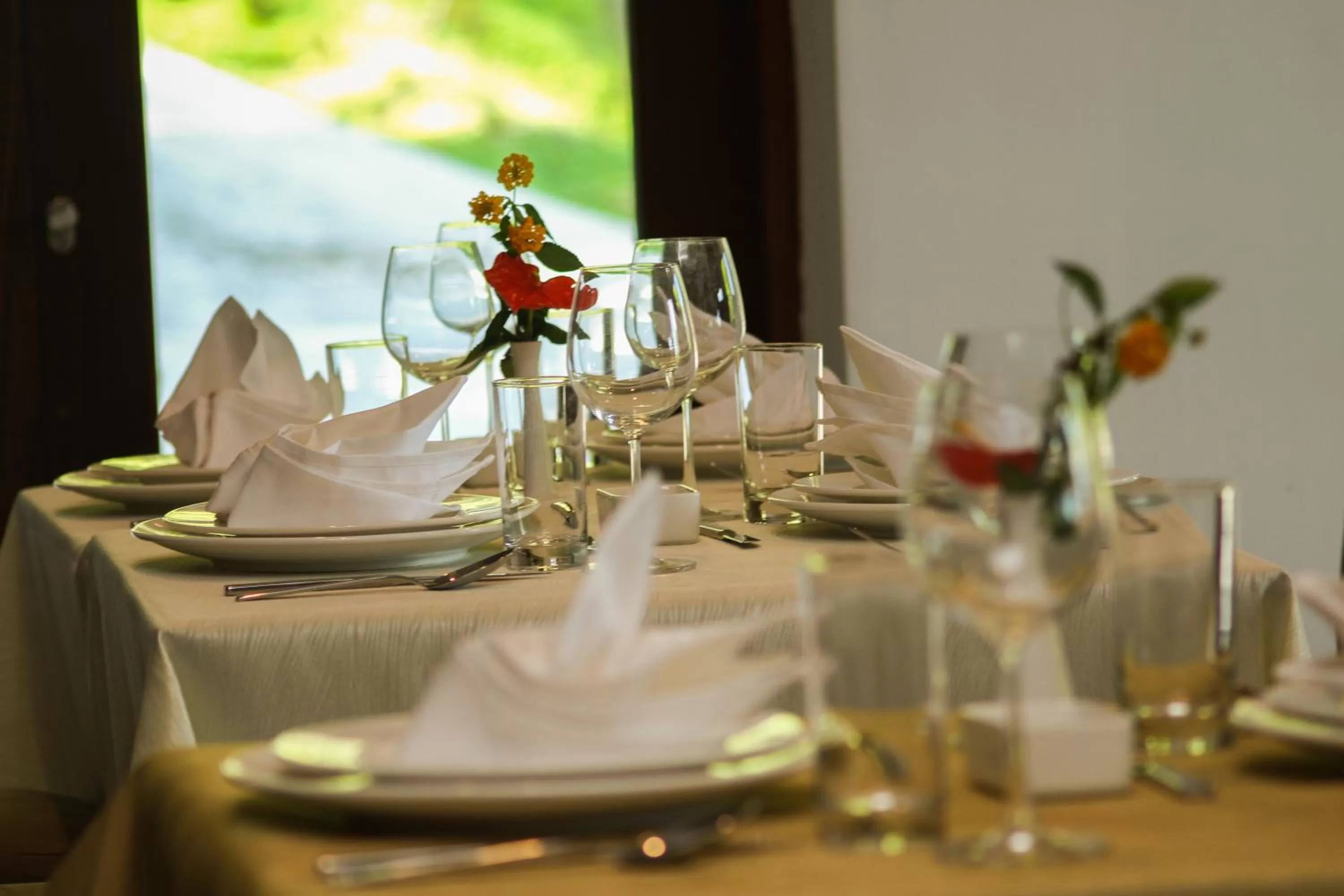 Restaurant/places to eat in Harmony Valley Retreat