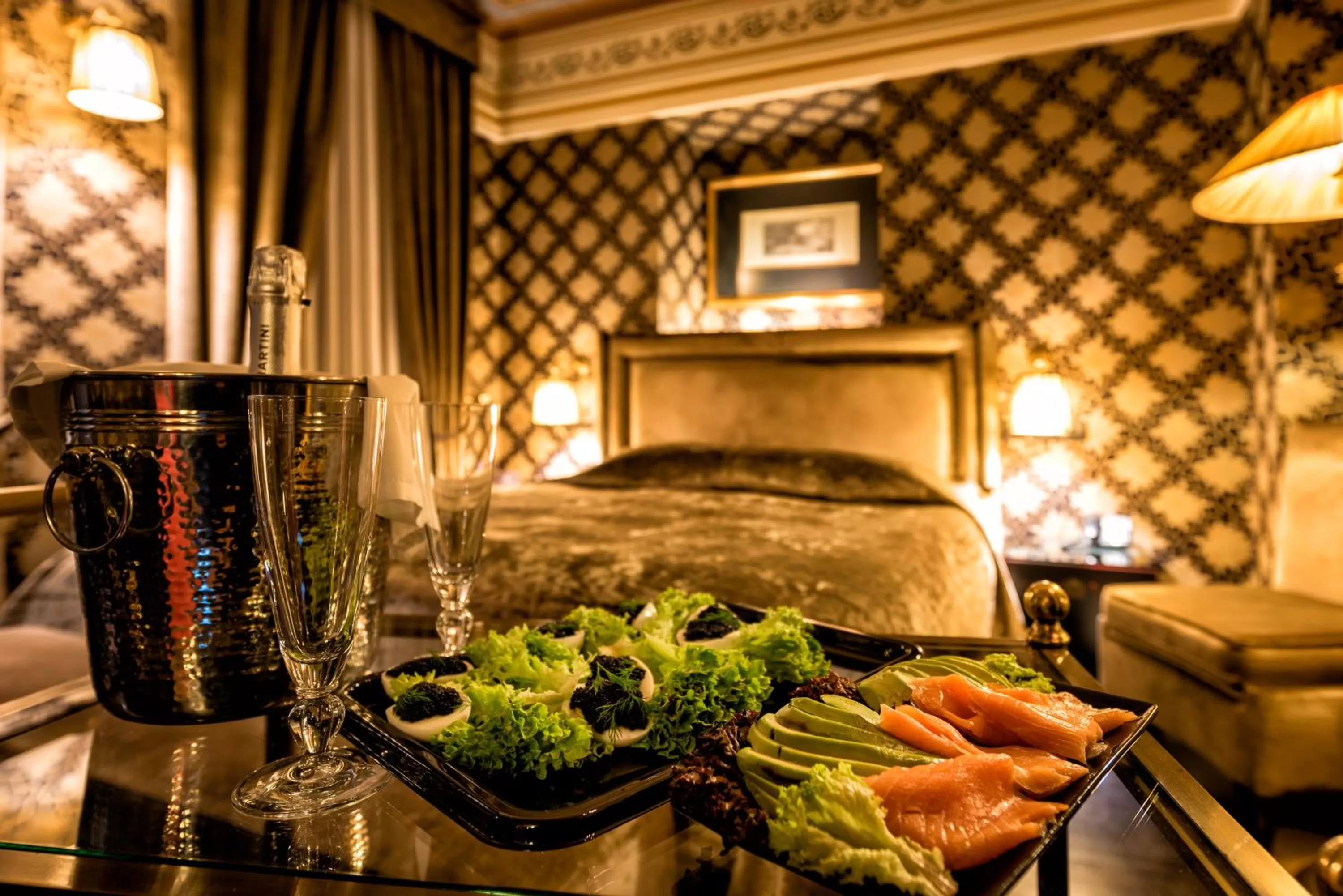 Bed in Maison Grecque Hotel Extraordinaire