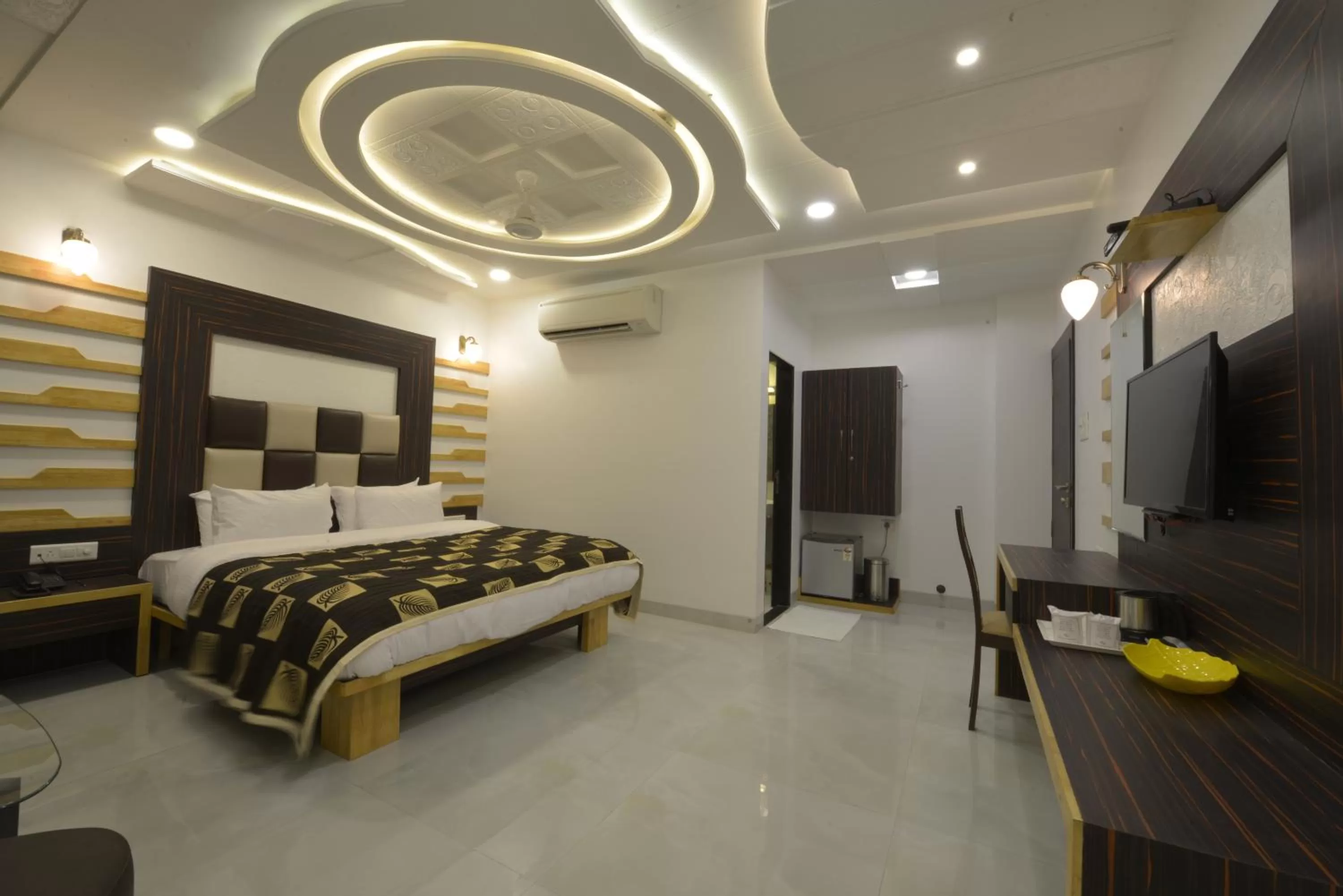 Photo of the whole room, Bed in Hotel JP International