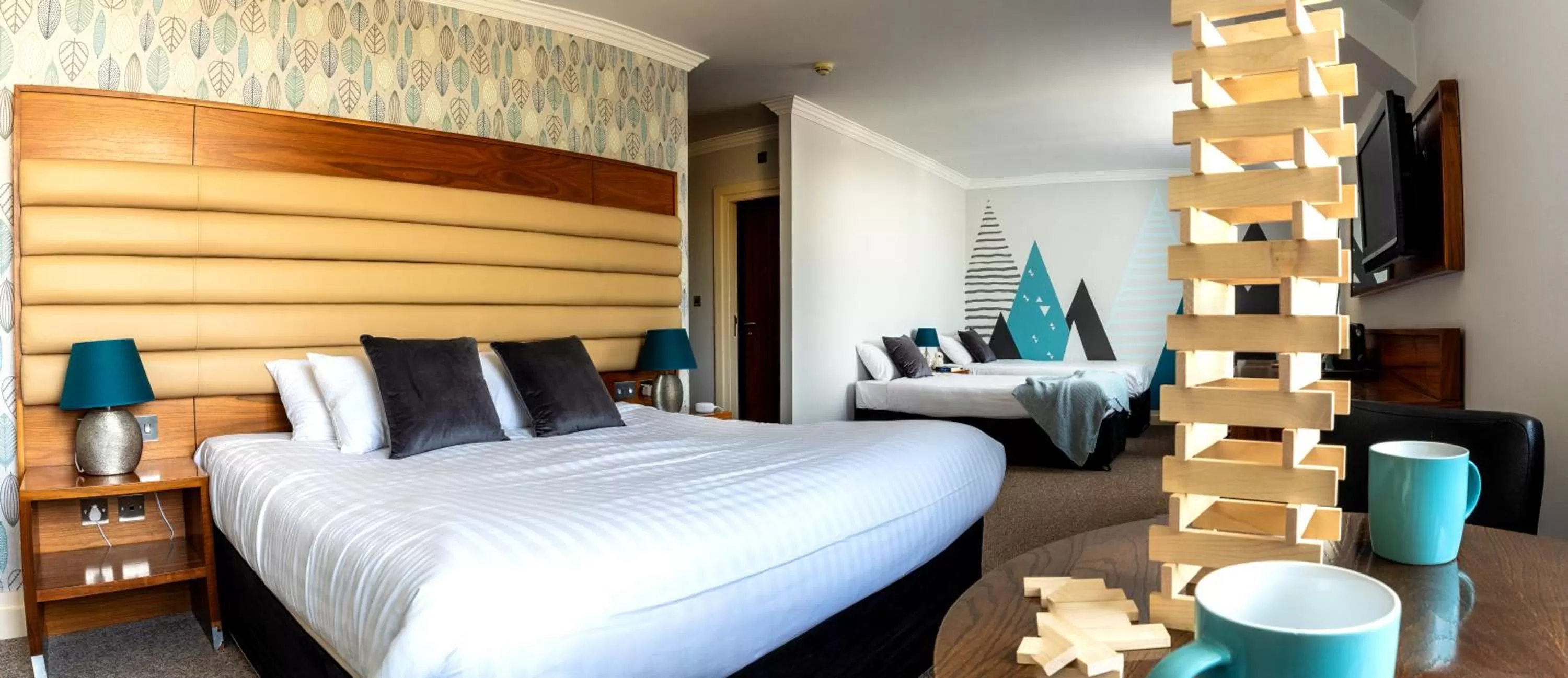 Bed in Westport Country Lodge Hotel