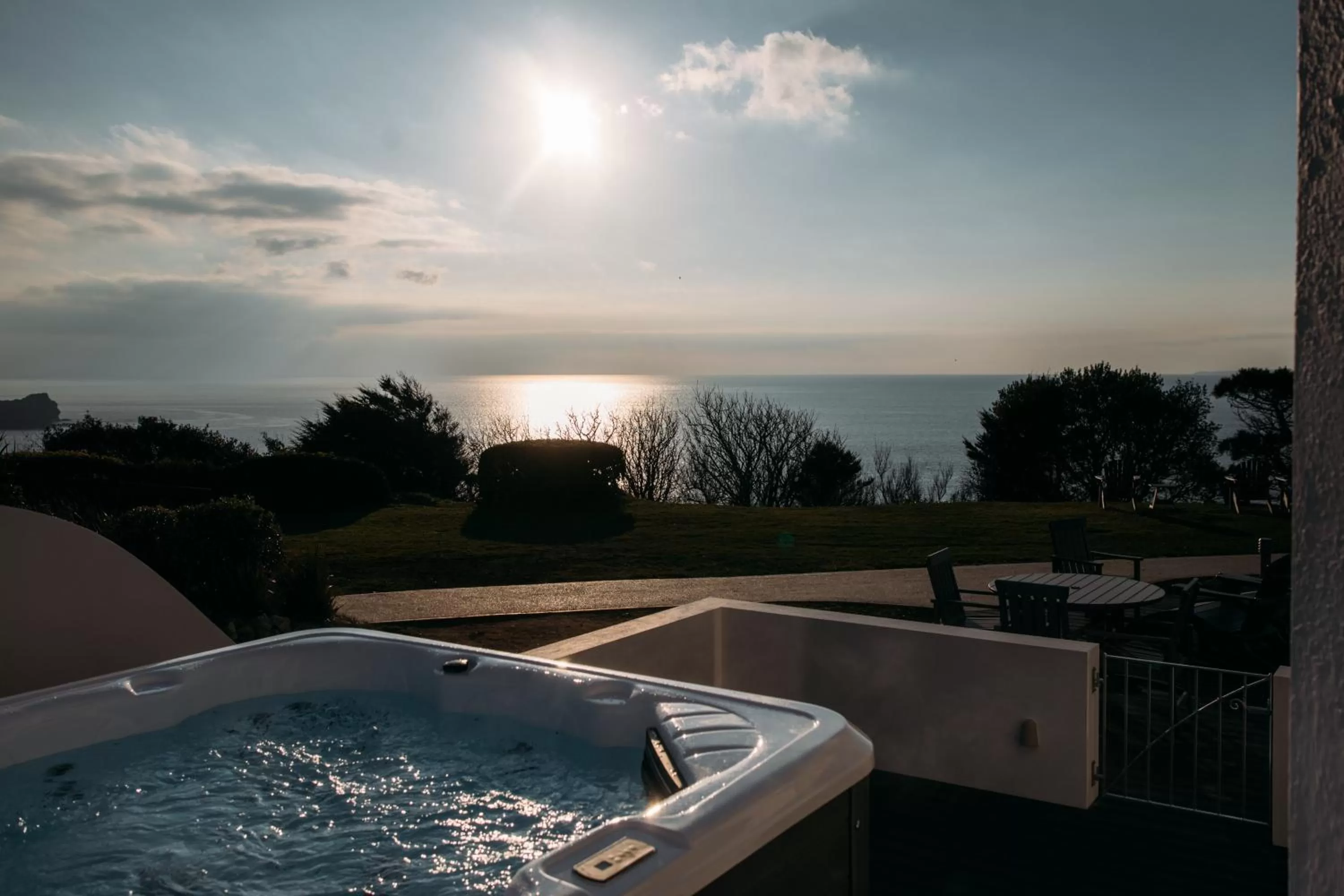 Hot Tub in Polurrian on the Lizard