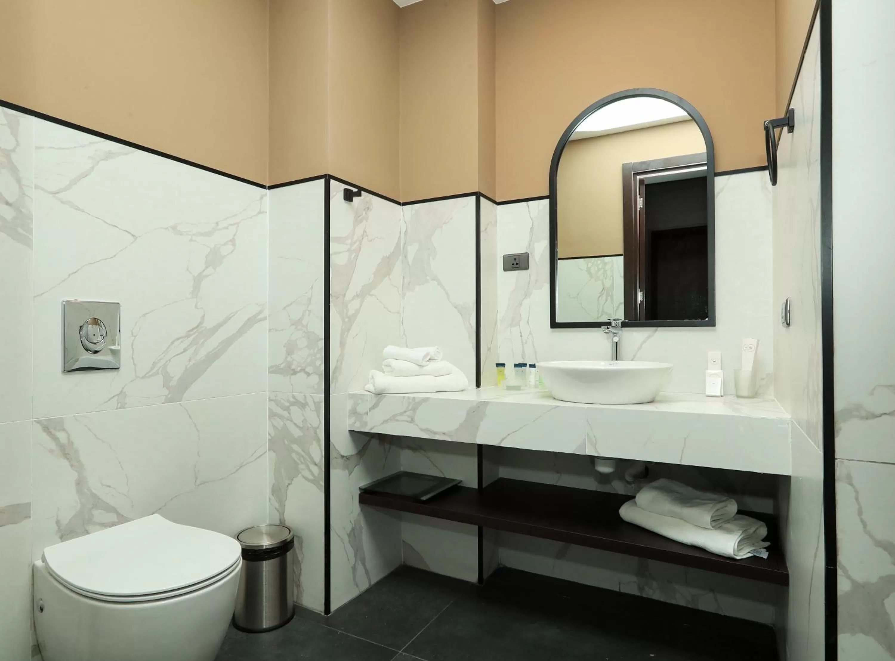 Bathroom in Pine Astoria Hotel