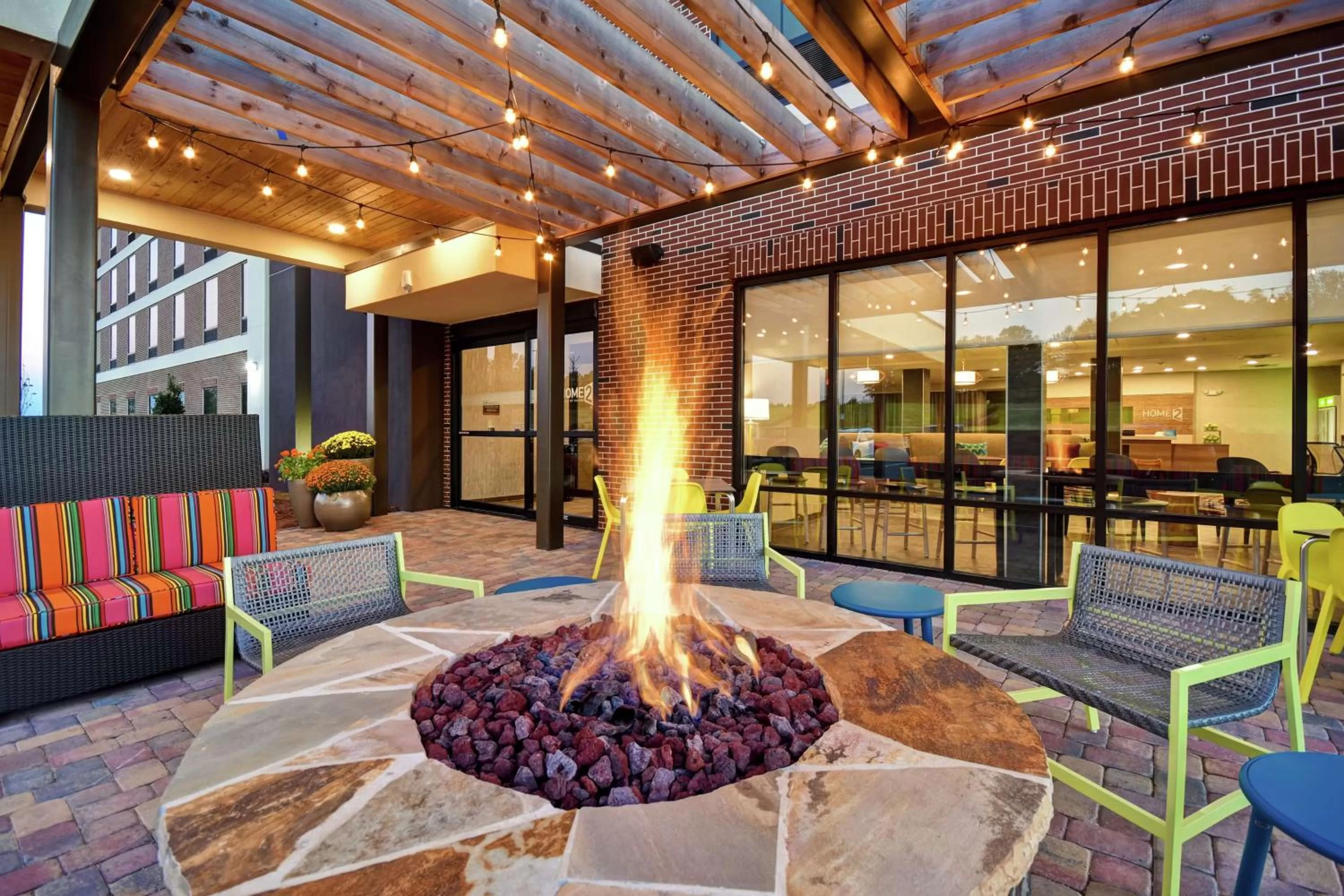 Patio in Home2 Suites By Hilton Lagrange