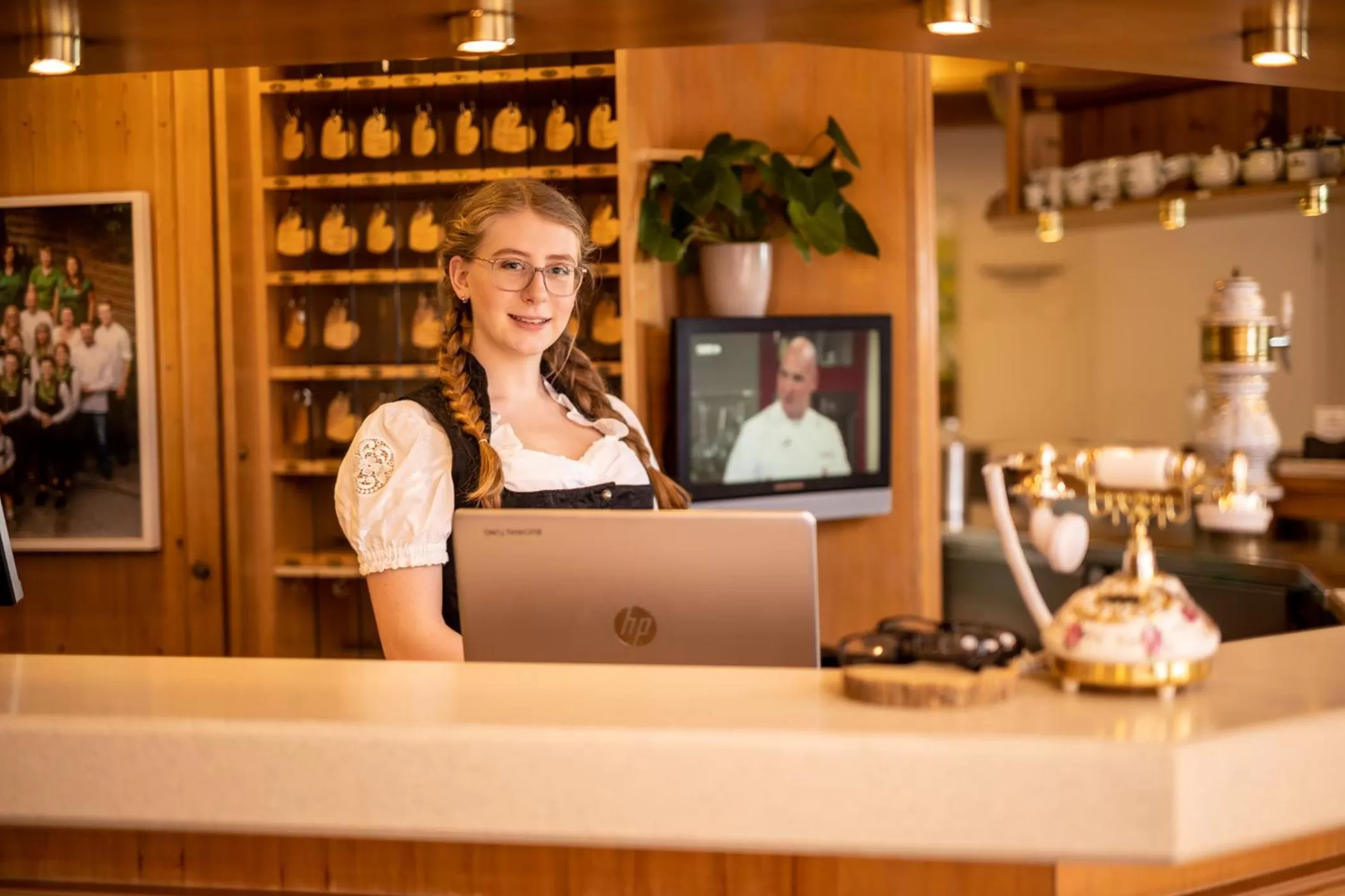 Staff in Hotel & Restaurant Zum Reussenstein