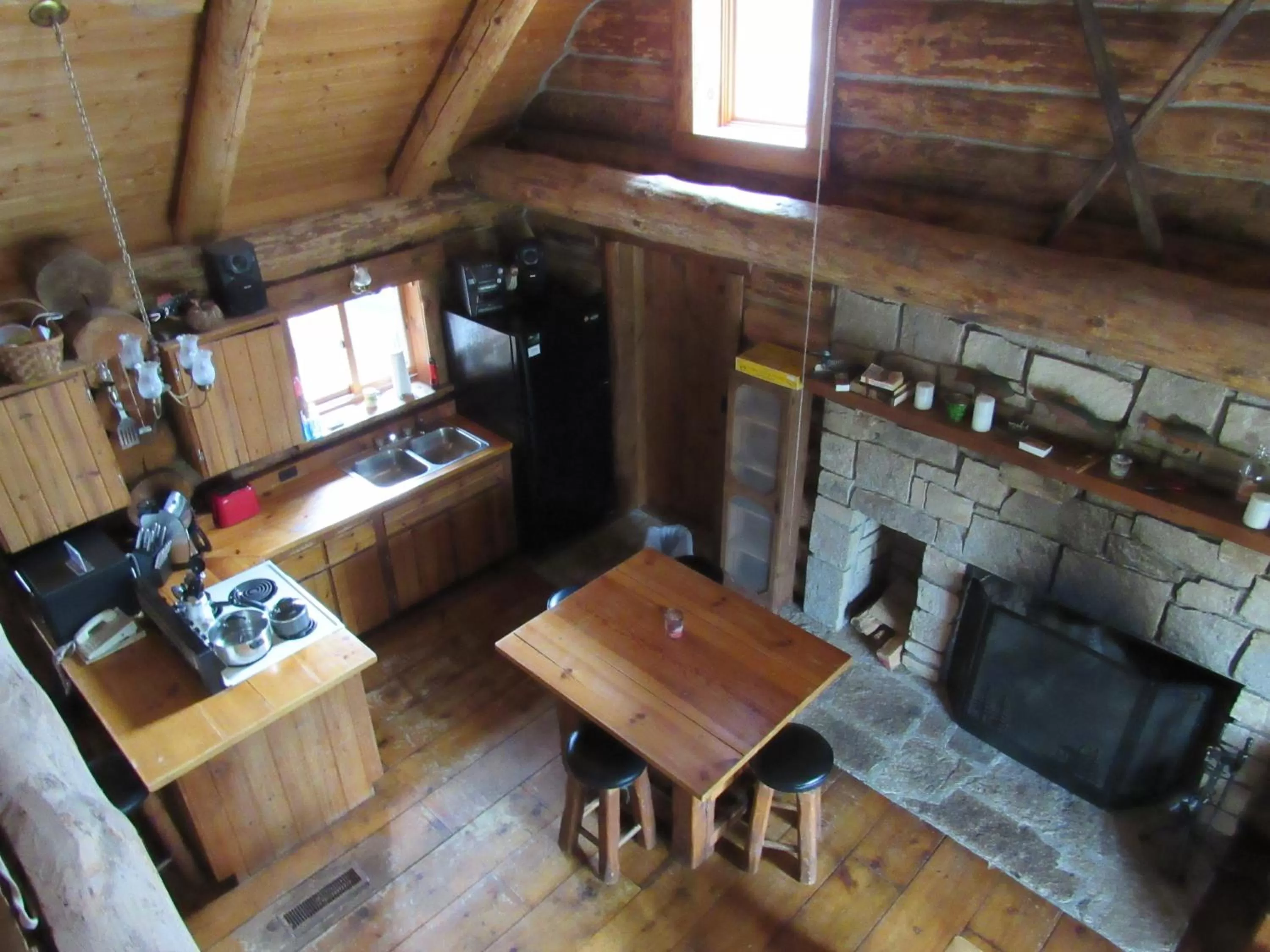 Dining area in Drummond Island Resort