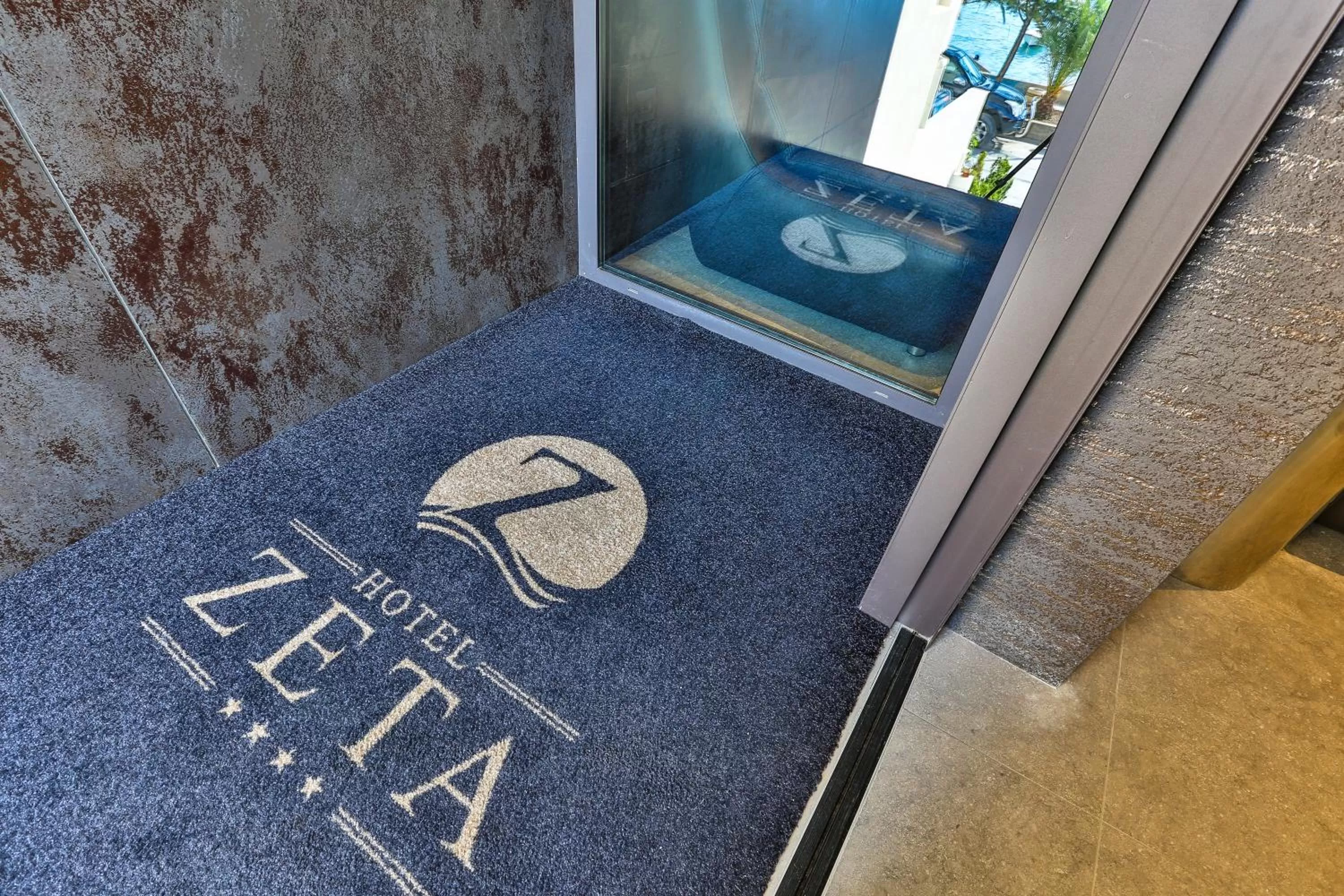 Property logo or sign in Hotel Zeta