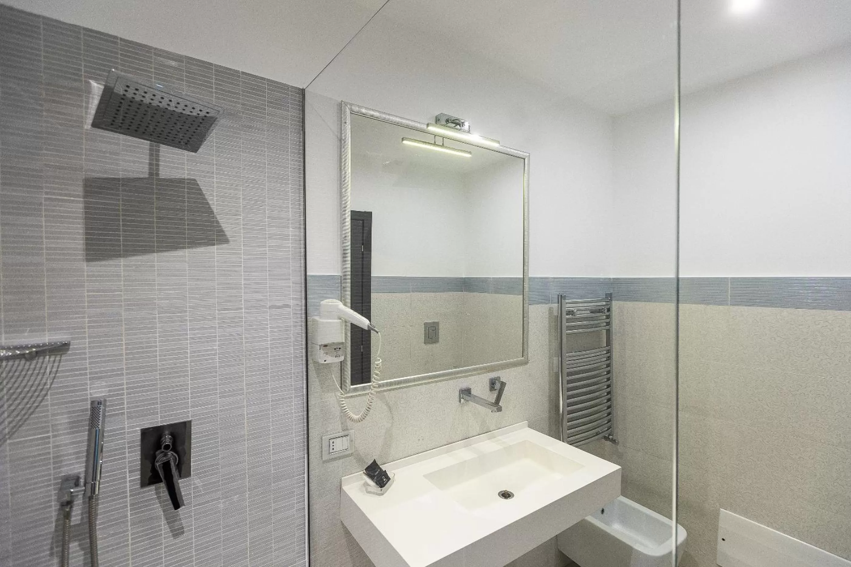 Bathroom in Hotel Castellino Roma