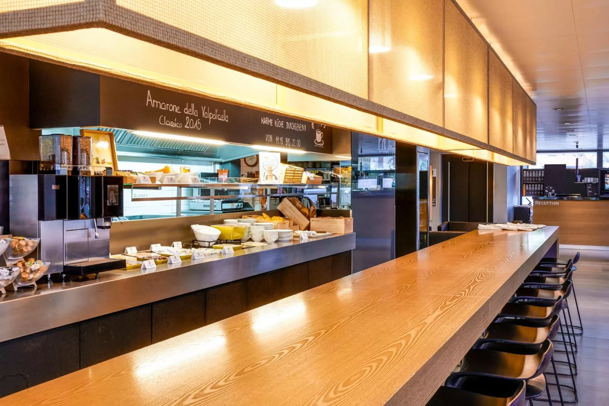 Buffet breakfast in ibis Zurich Adliswil