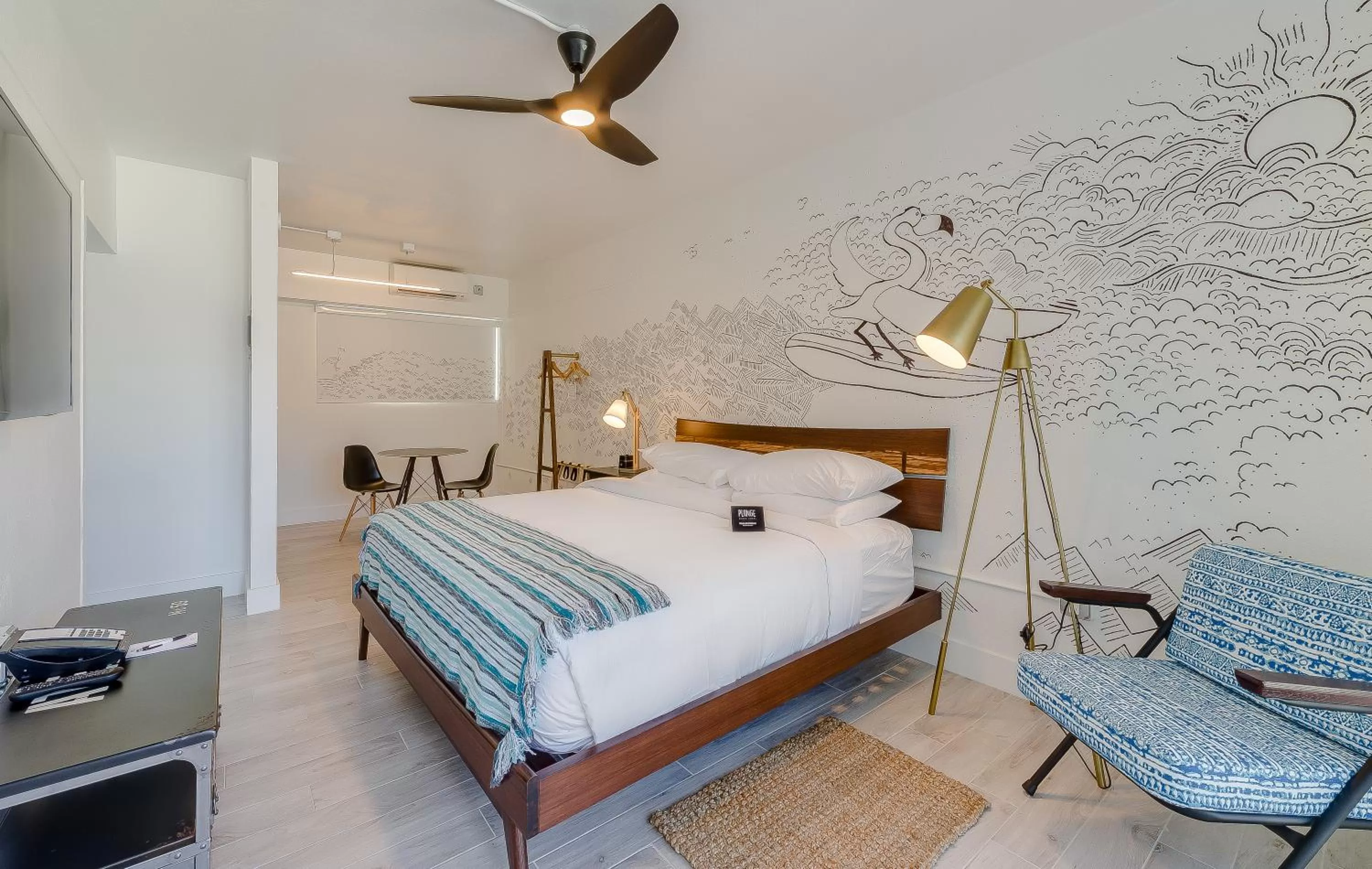 Bedroom, Bed in Plunge Beach Resort