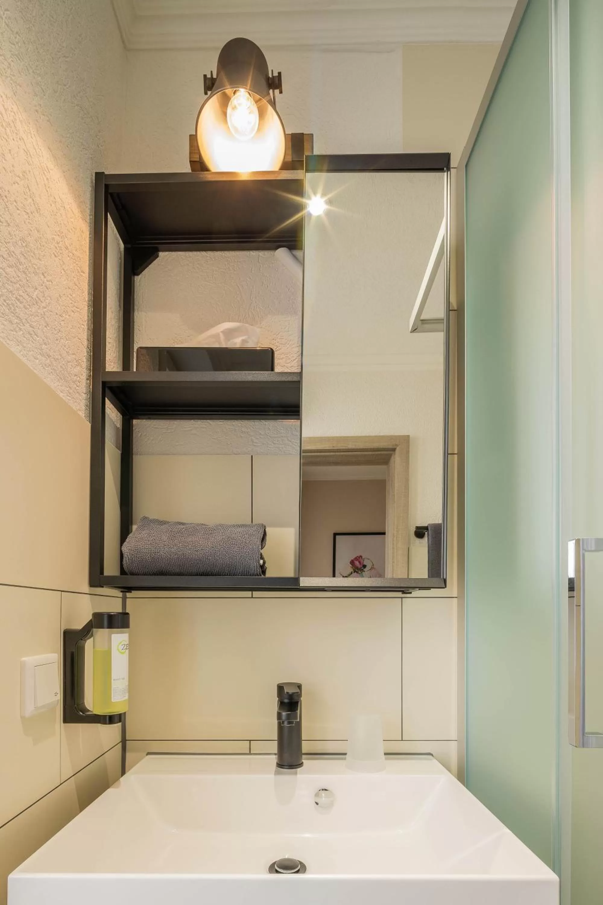 Bed in Hof Ehrenfels