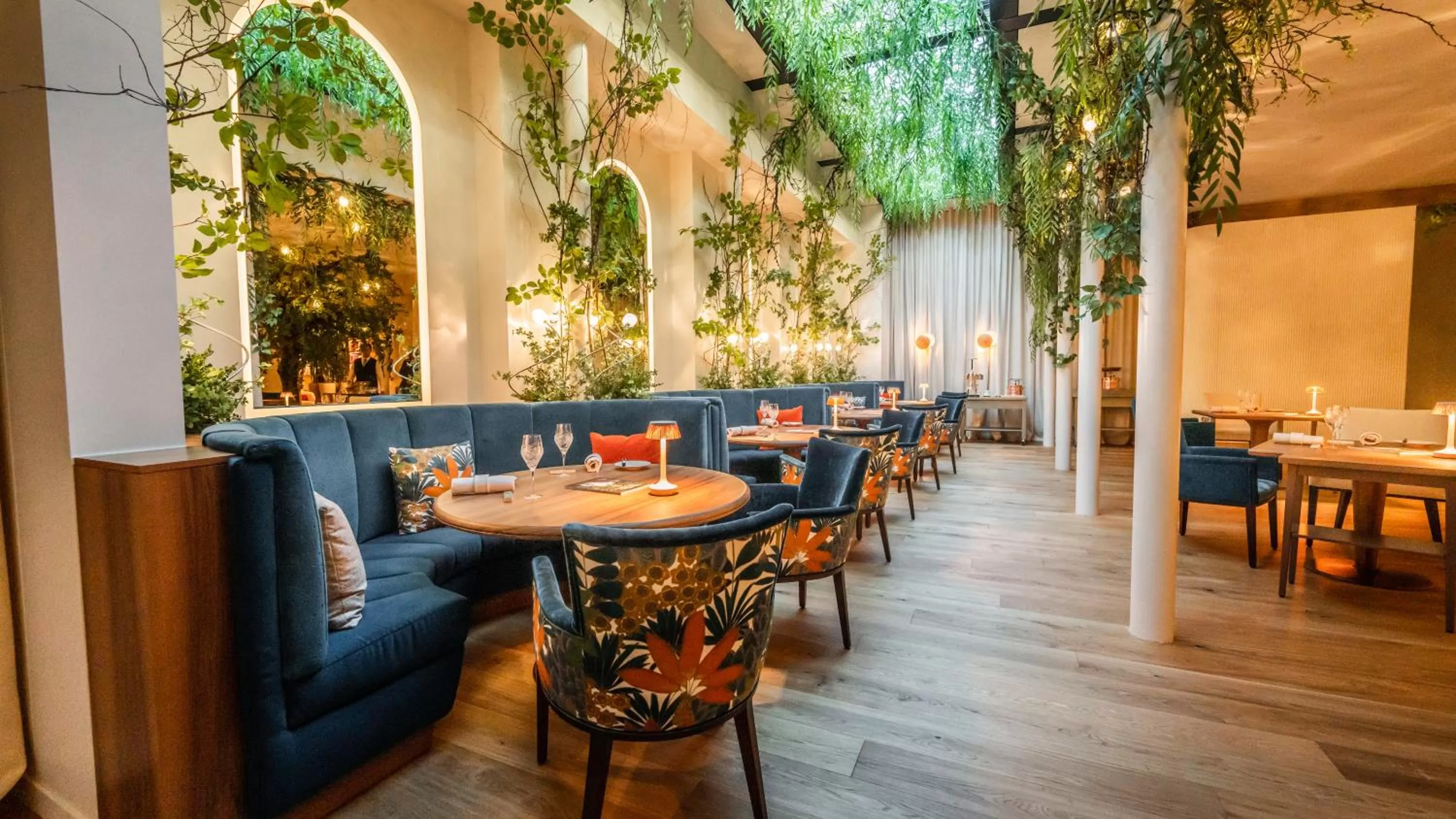 Restaurant/places to eat in Victoria Jungfrau Grand Hotel & Spa