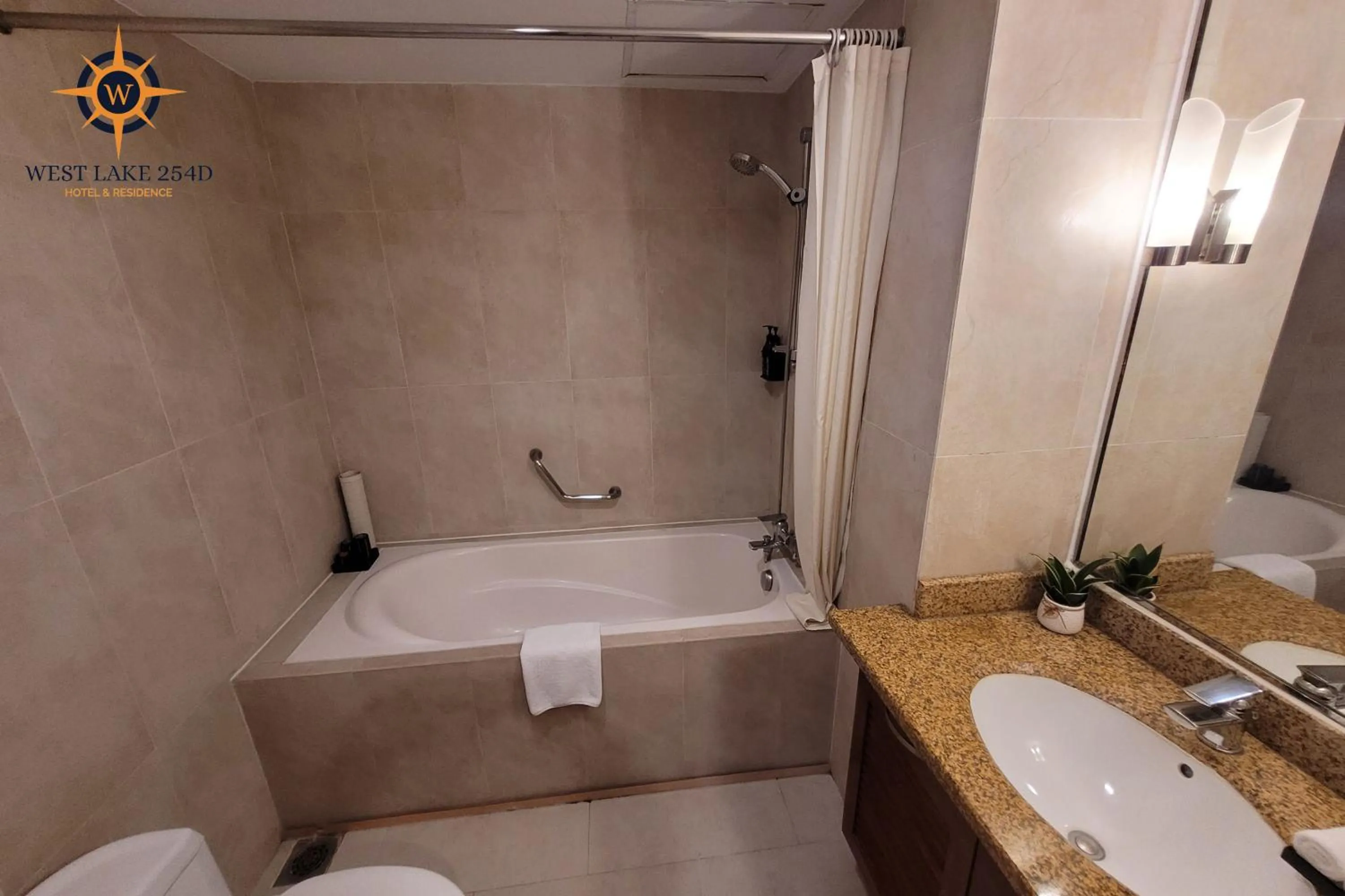 Two-Bedroom Executive in West Lake 254D Hotel & Residence