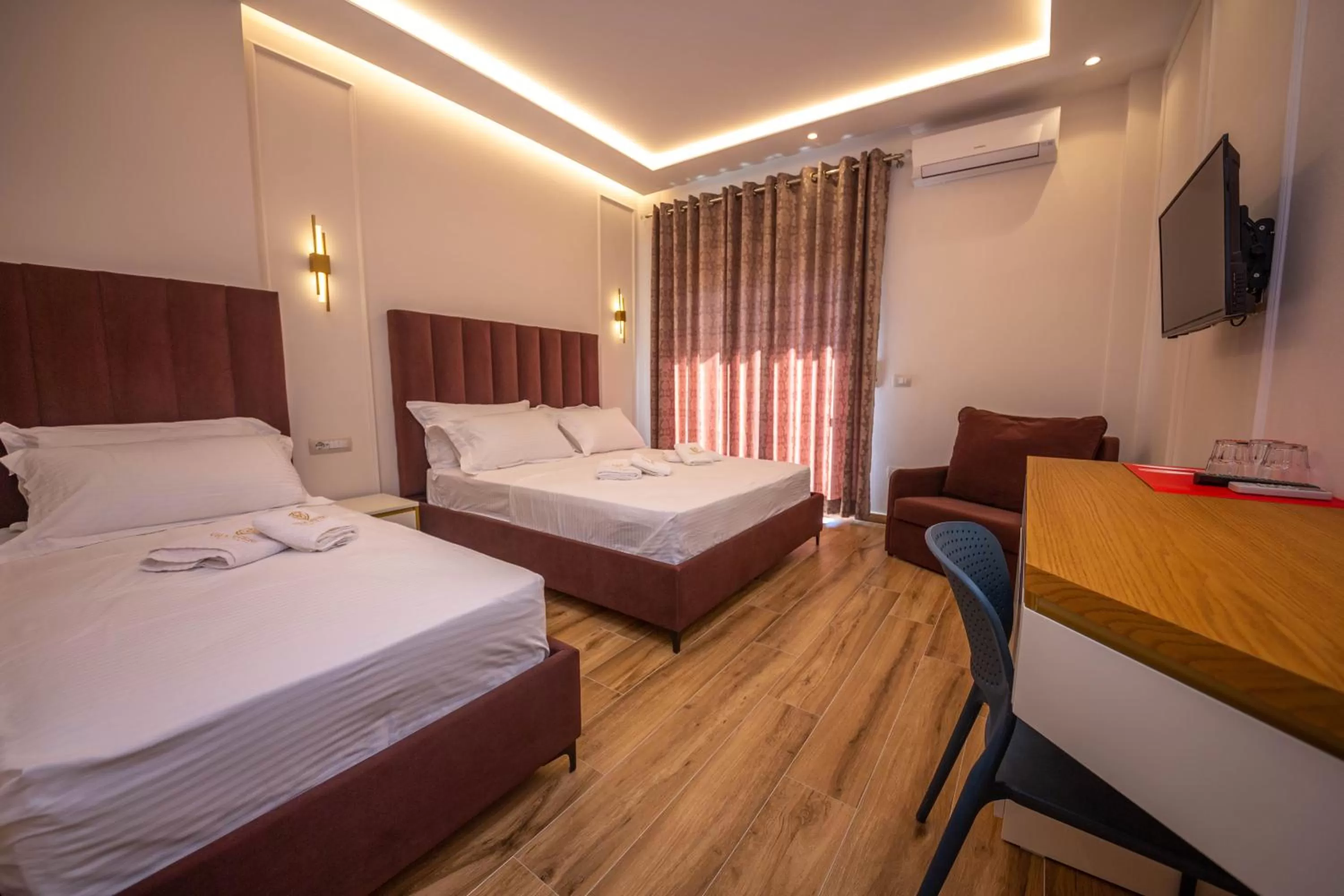 Bedroom, Bed in Hotel Vila Misiri