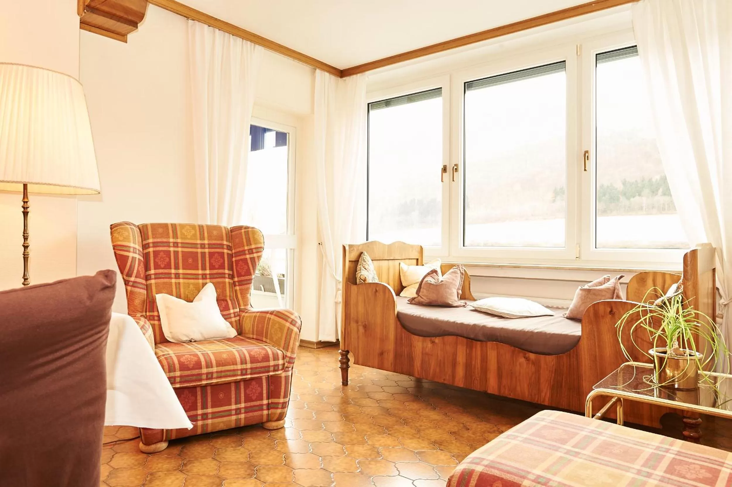 Living room, Bed in Vegan Hotel und Restaurants Nicolay 1881