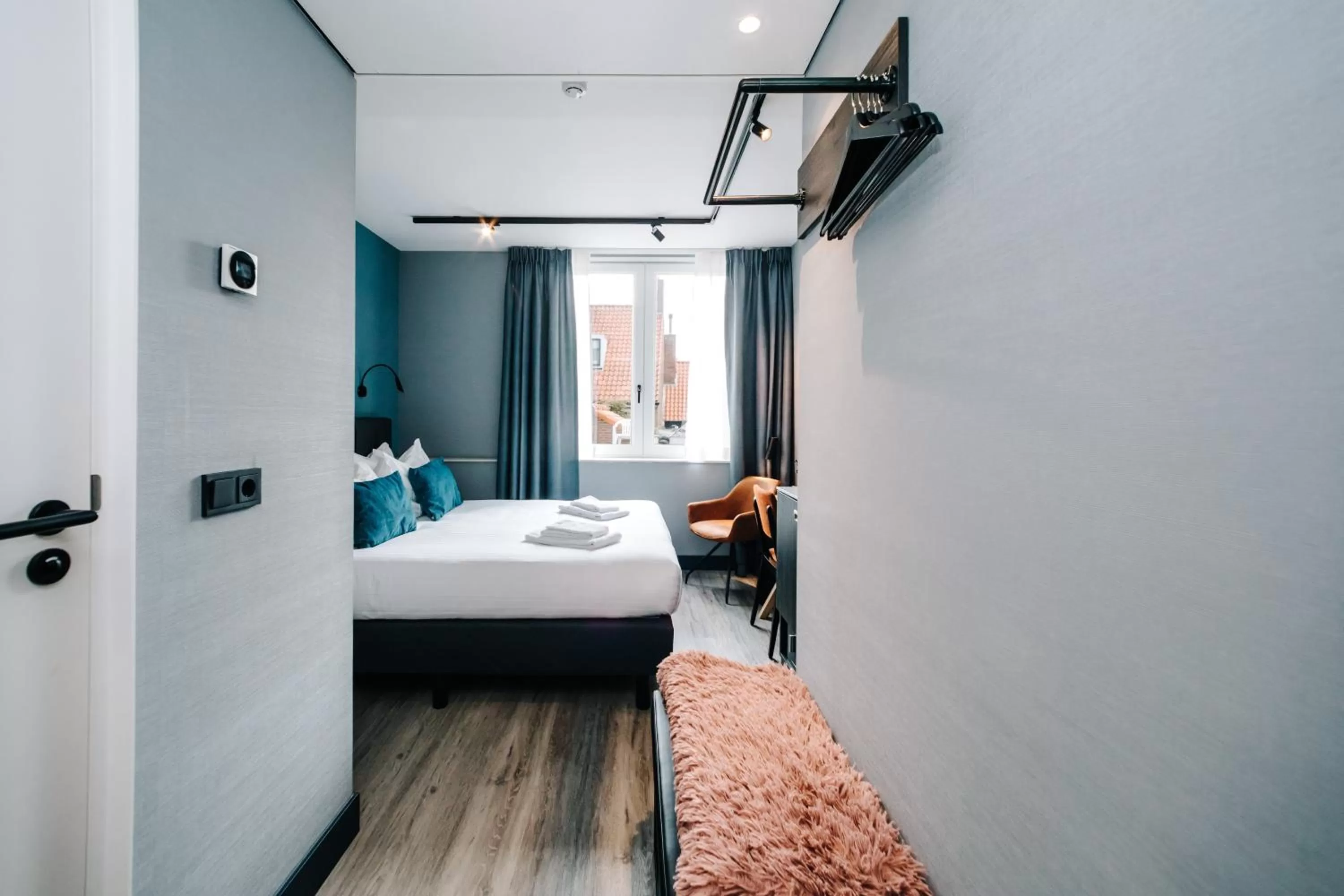 Bed in Amsterdam Beach Hotel