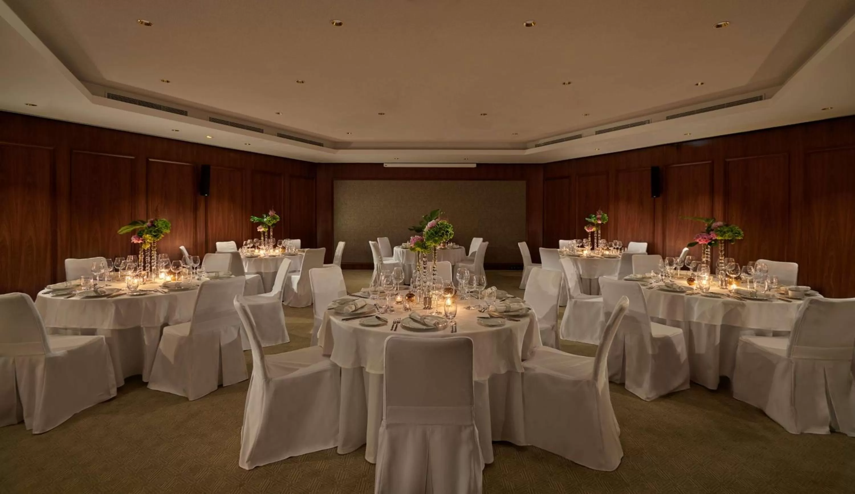 Meeting/conference room in Párisi Udvar Hotel Budapest, part of Hyatt