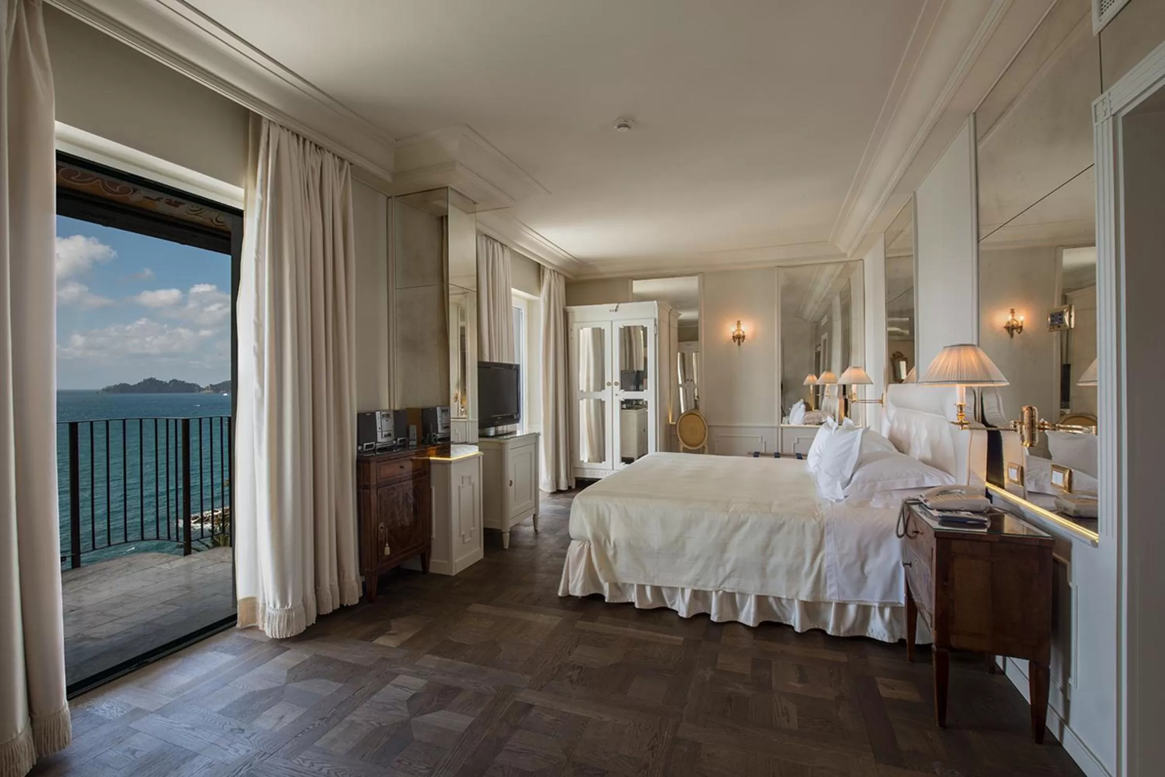 View (from property/room), Bed in Excelsior Palace Portofino Coast