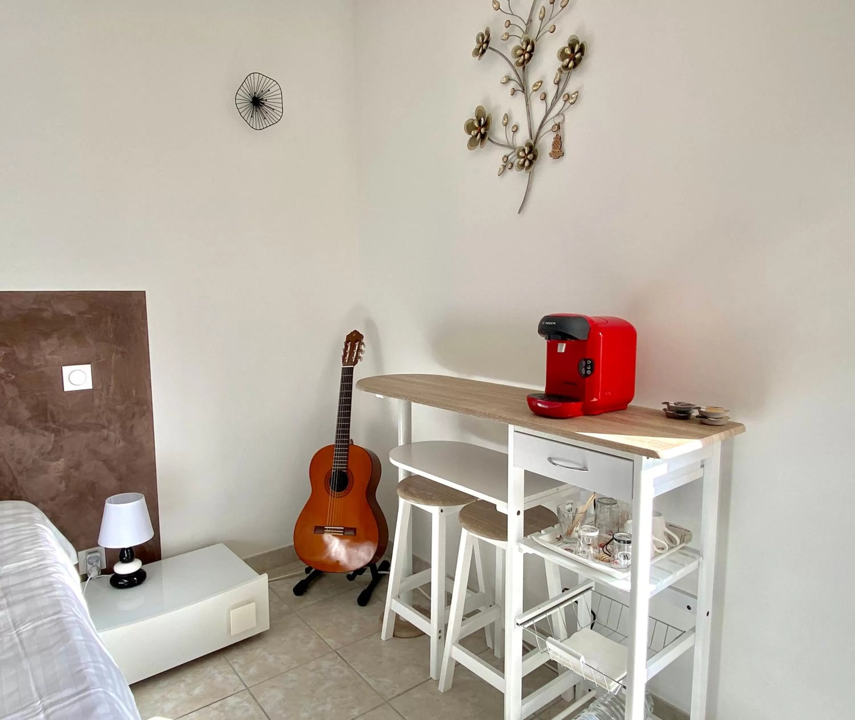 Dining area, Seating Area in Chambre d'hôte au pied du Ventoux