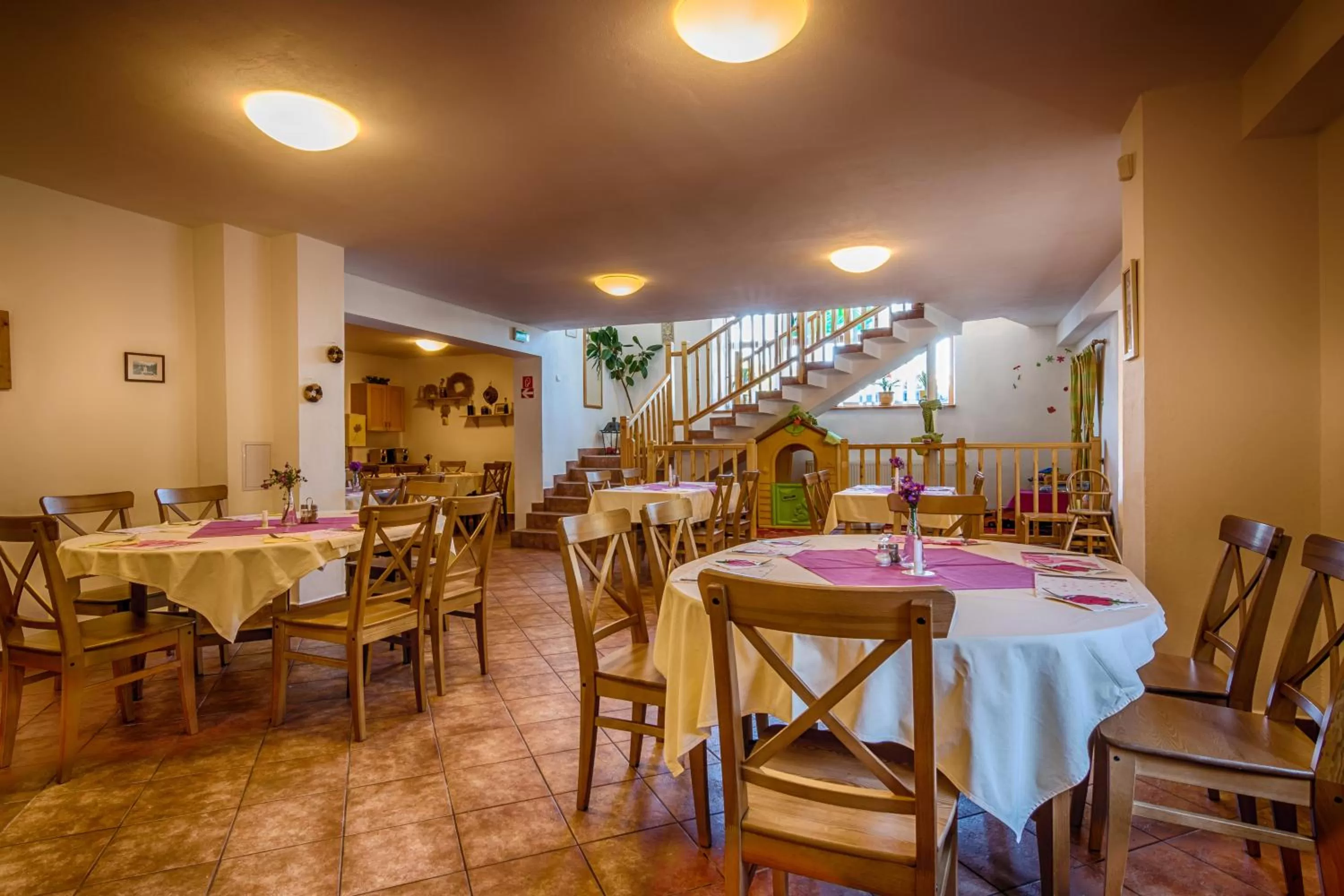 Restaurant/places to eat in Hotel Villa Siesta