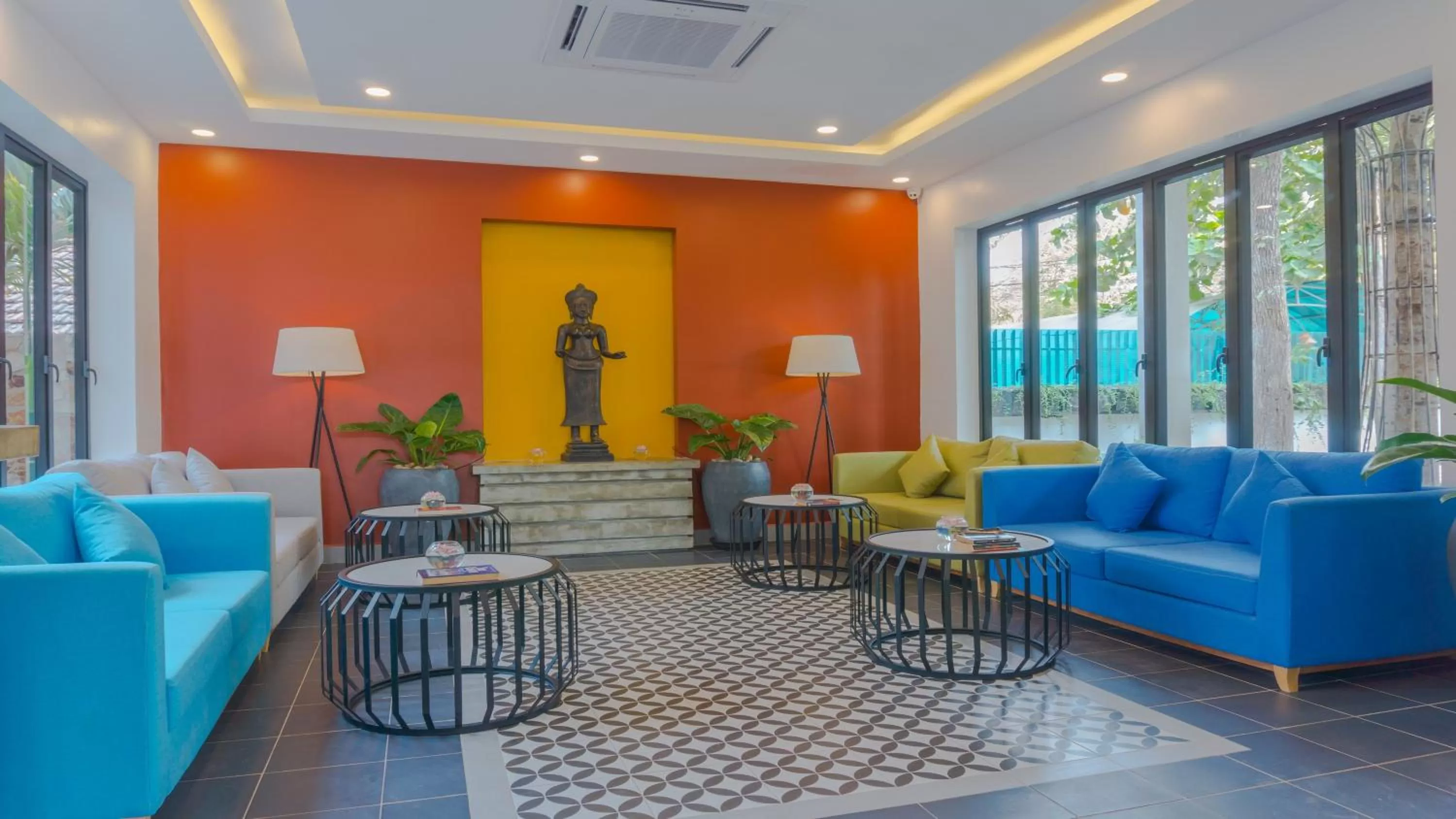 Lobby or reception in Angkor Aurora