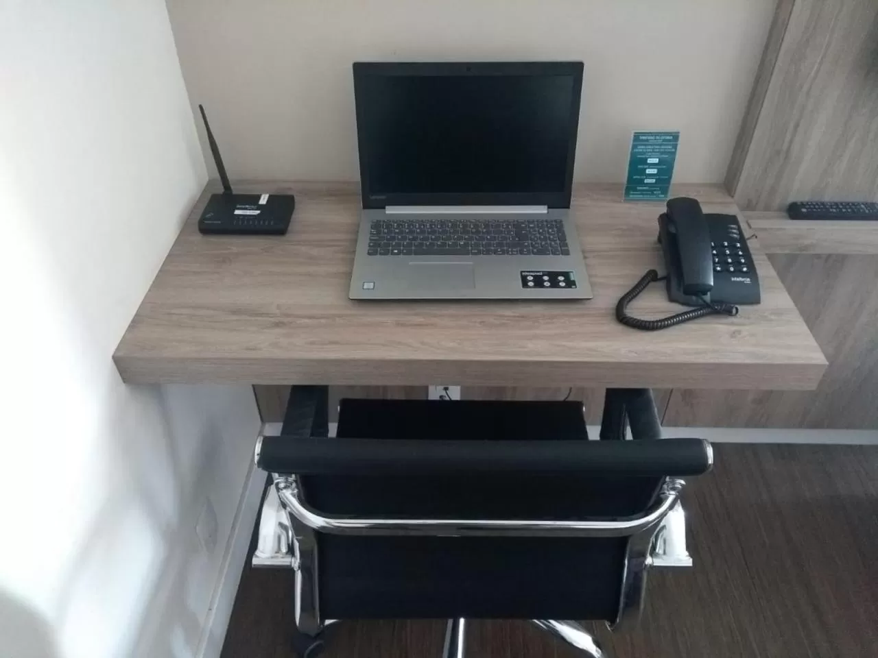 Communal lounge/ TV room, Business Area/Conference Room in Summit Flat Service