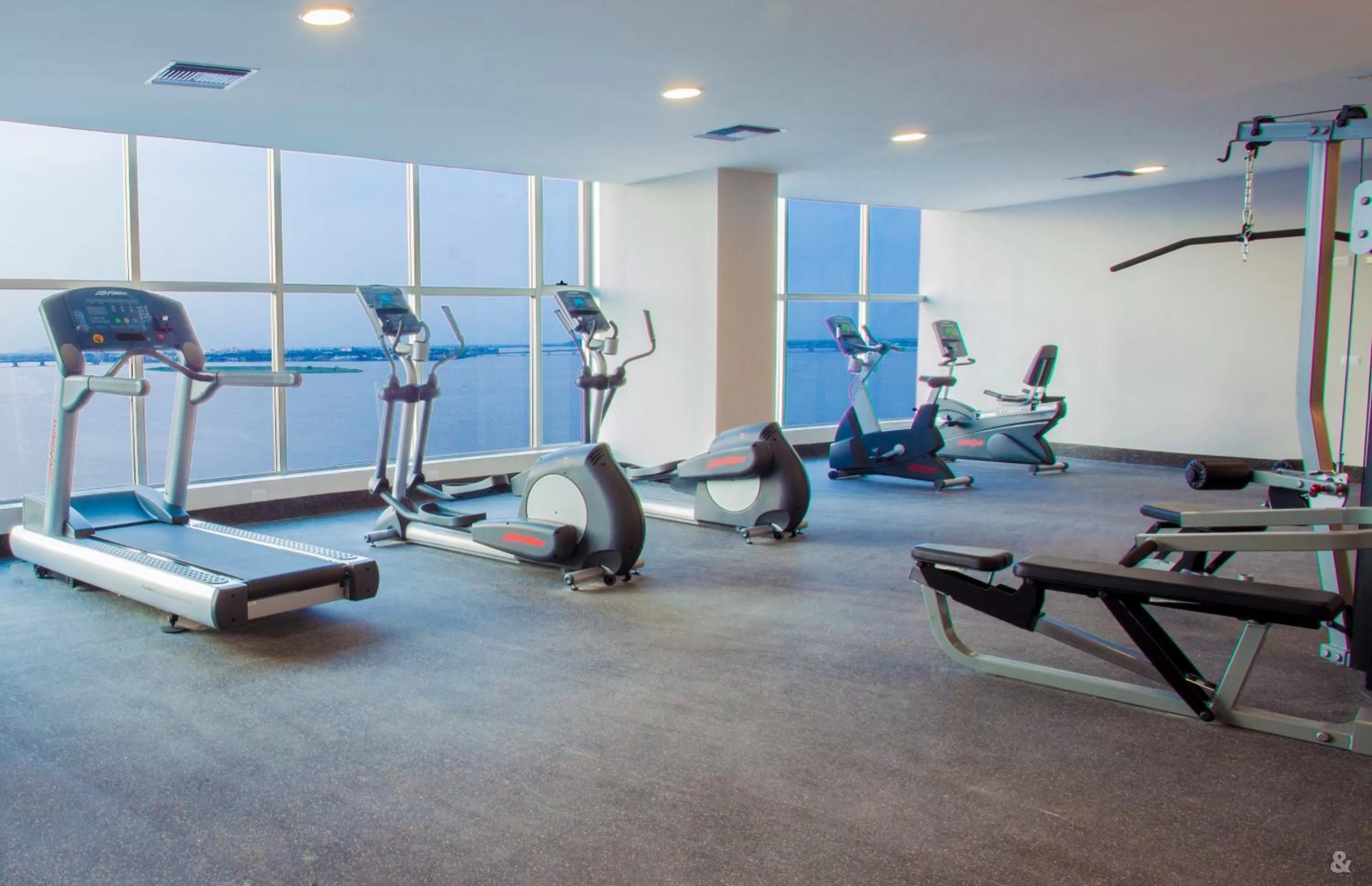 Day in Wyndham Guayaquil, Puerto Santa Ana