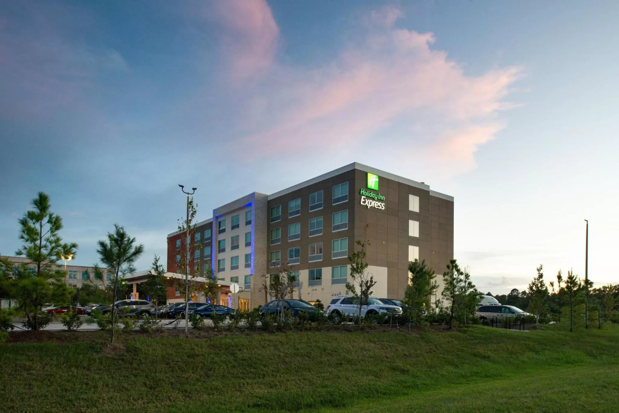 Property building in Holiday Inn Express Orlando - South Park by IHG