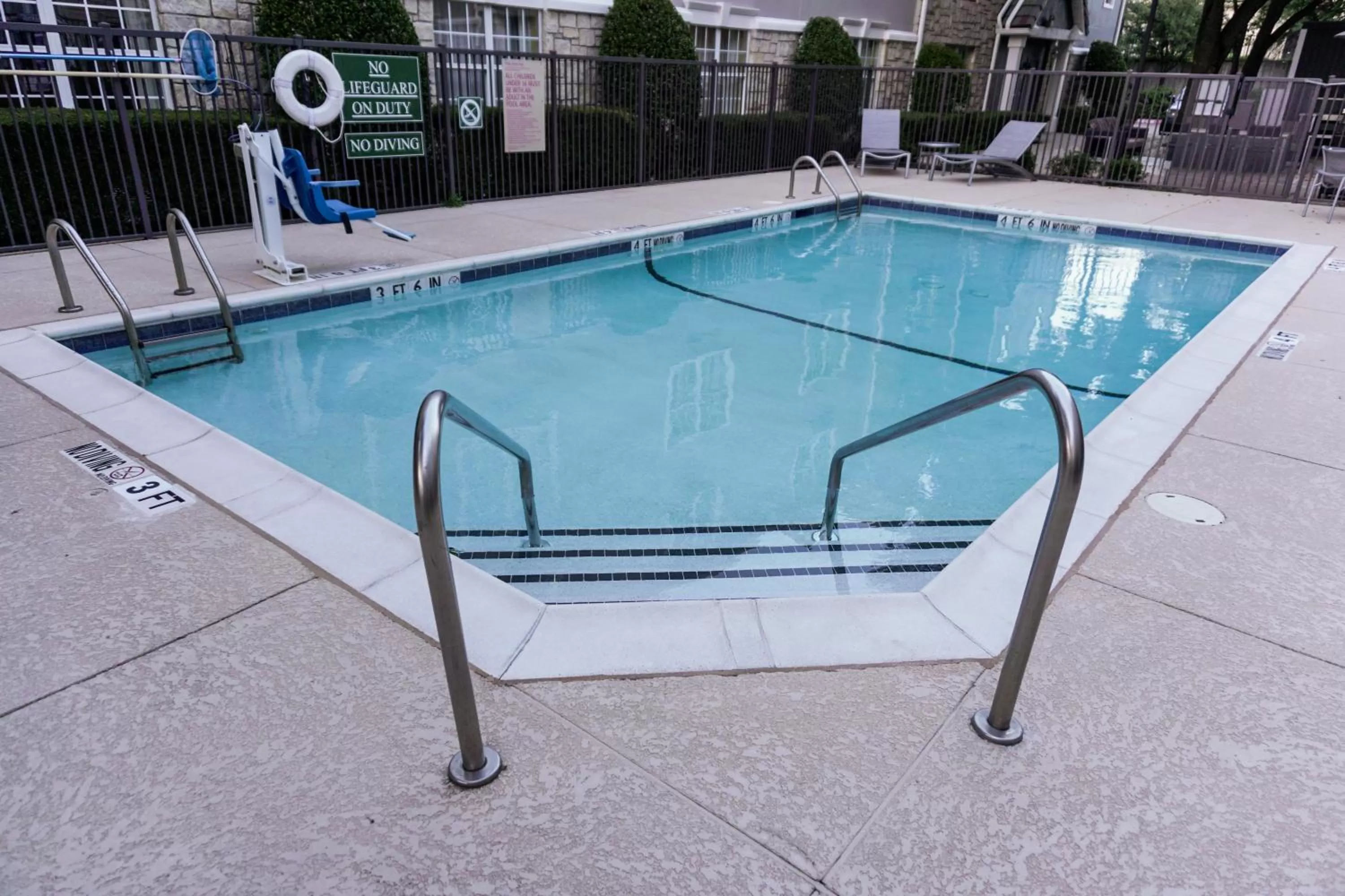 Swimming pool in TownePlace Suites by Marriott Dallas Plano/Legacy