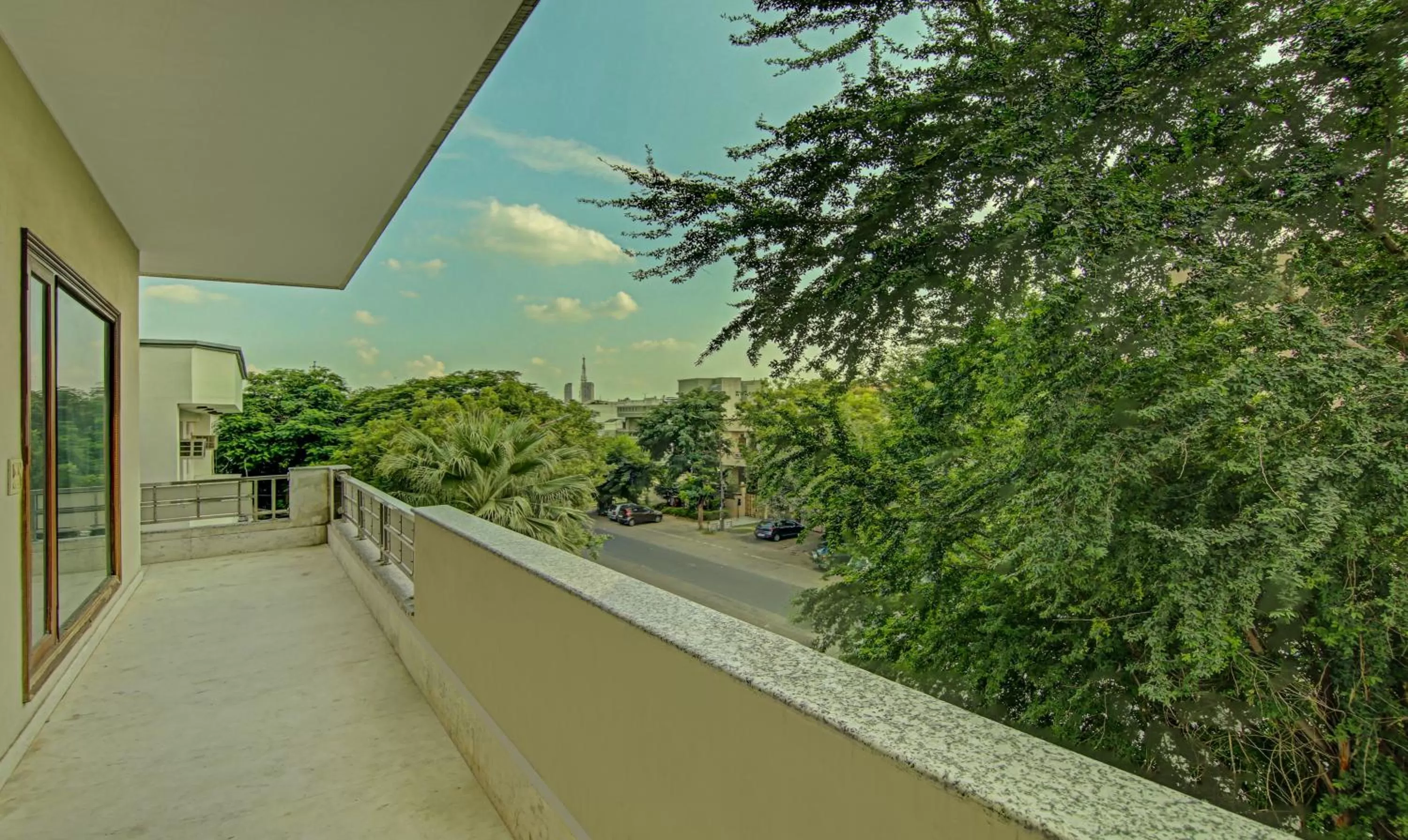 Balcony/Terrace in Itsy Hotels Swastika Inn Sector 26