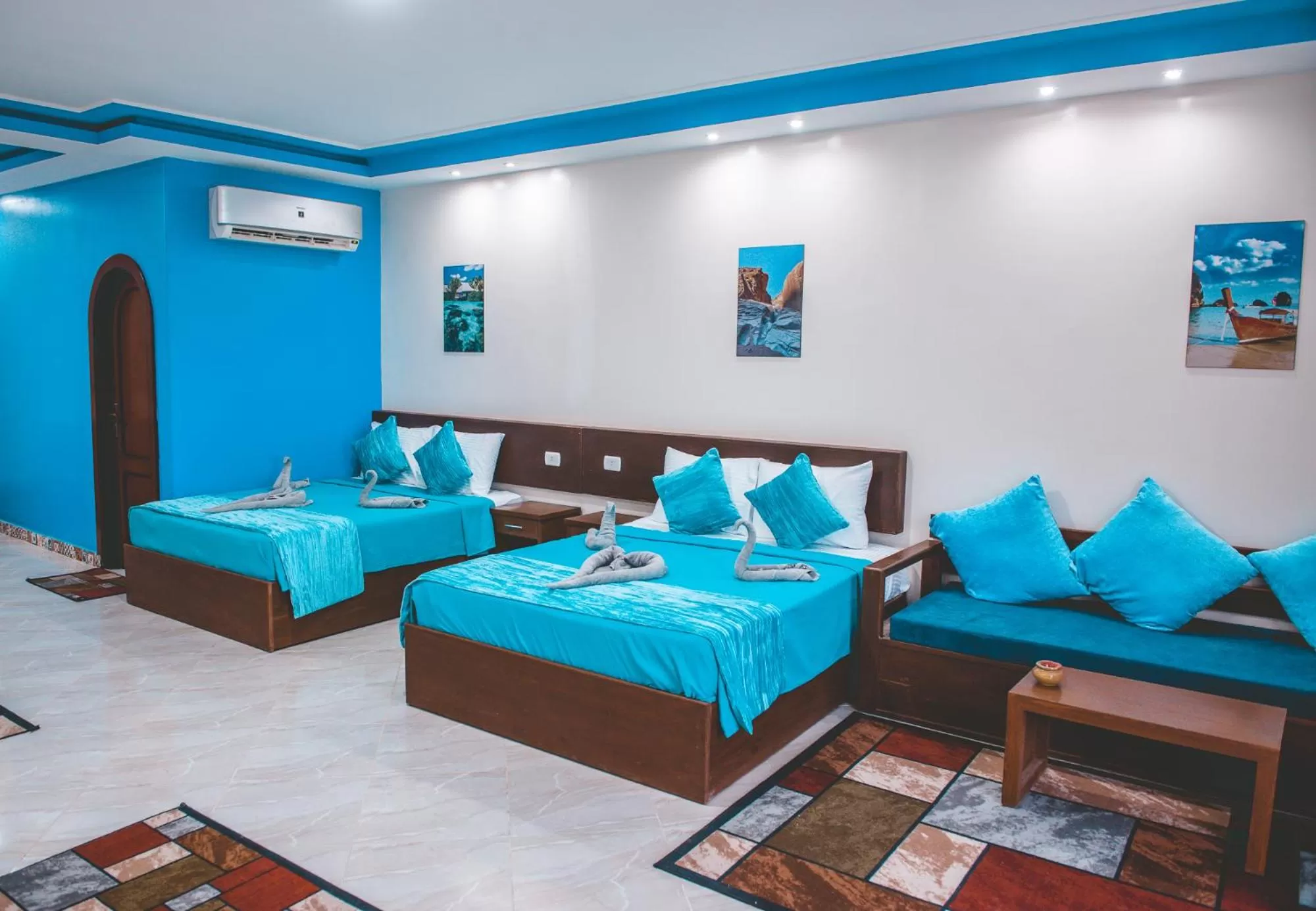 Bed in Seaview Panorama Boatel