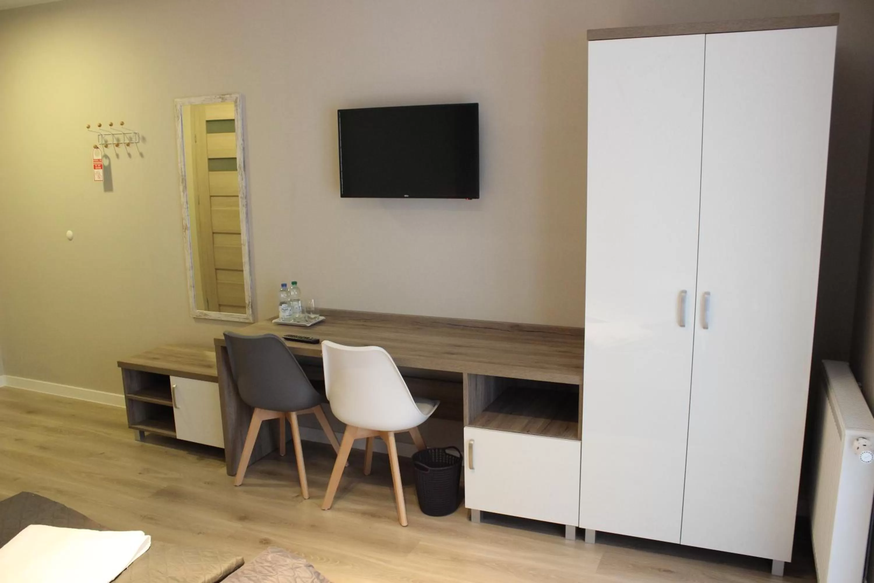 TV/Entertainment Center in Hotel Pod Strzechą