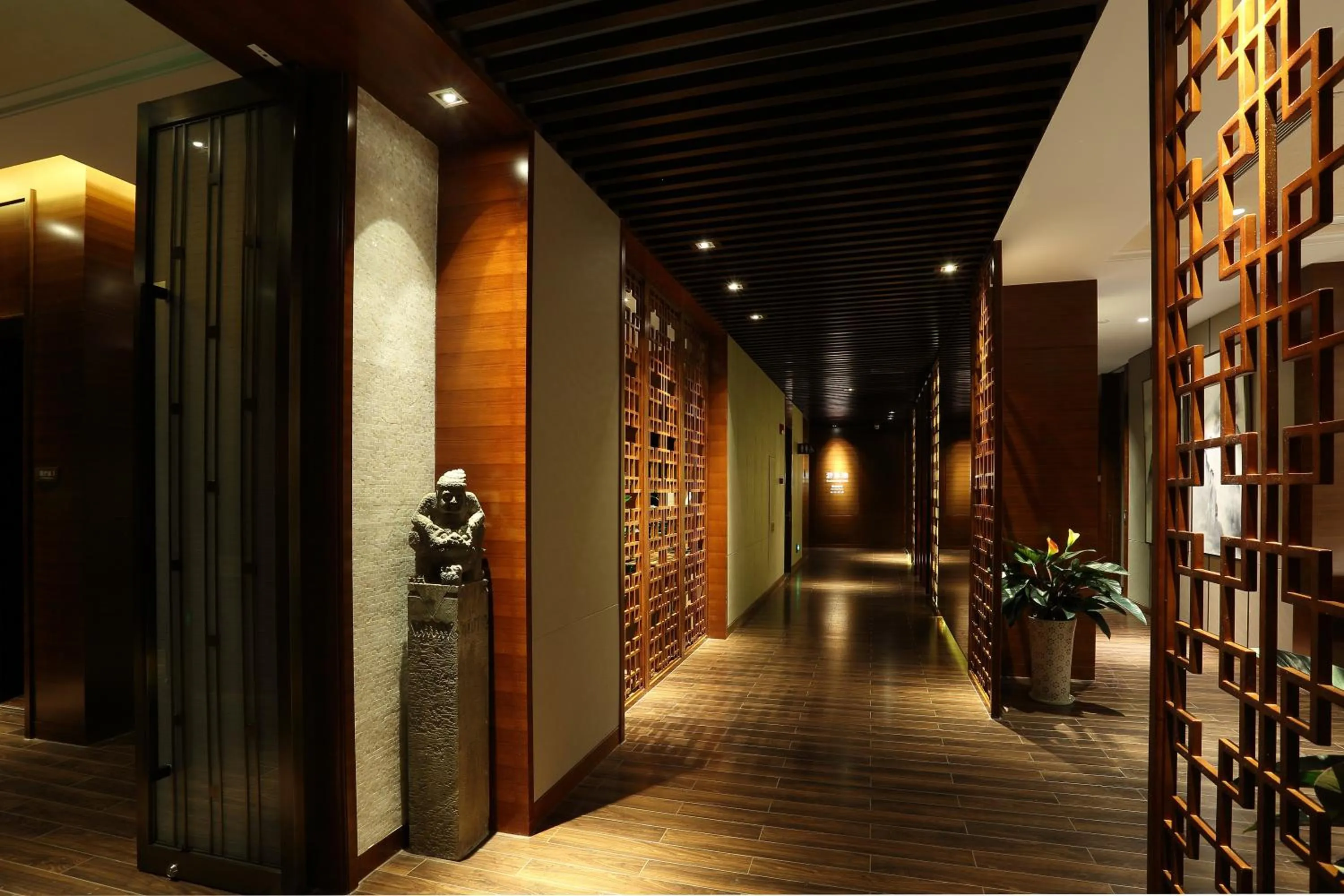 Lobby or reception in HUALUXE Yangjiang City Center