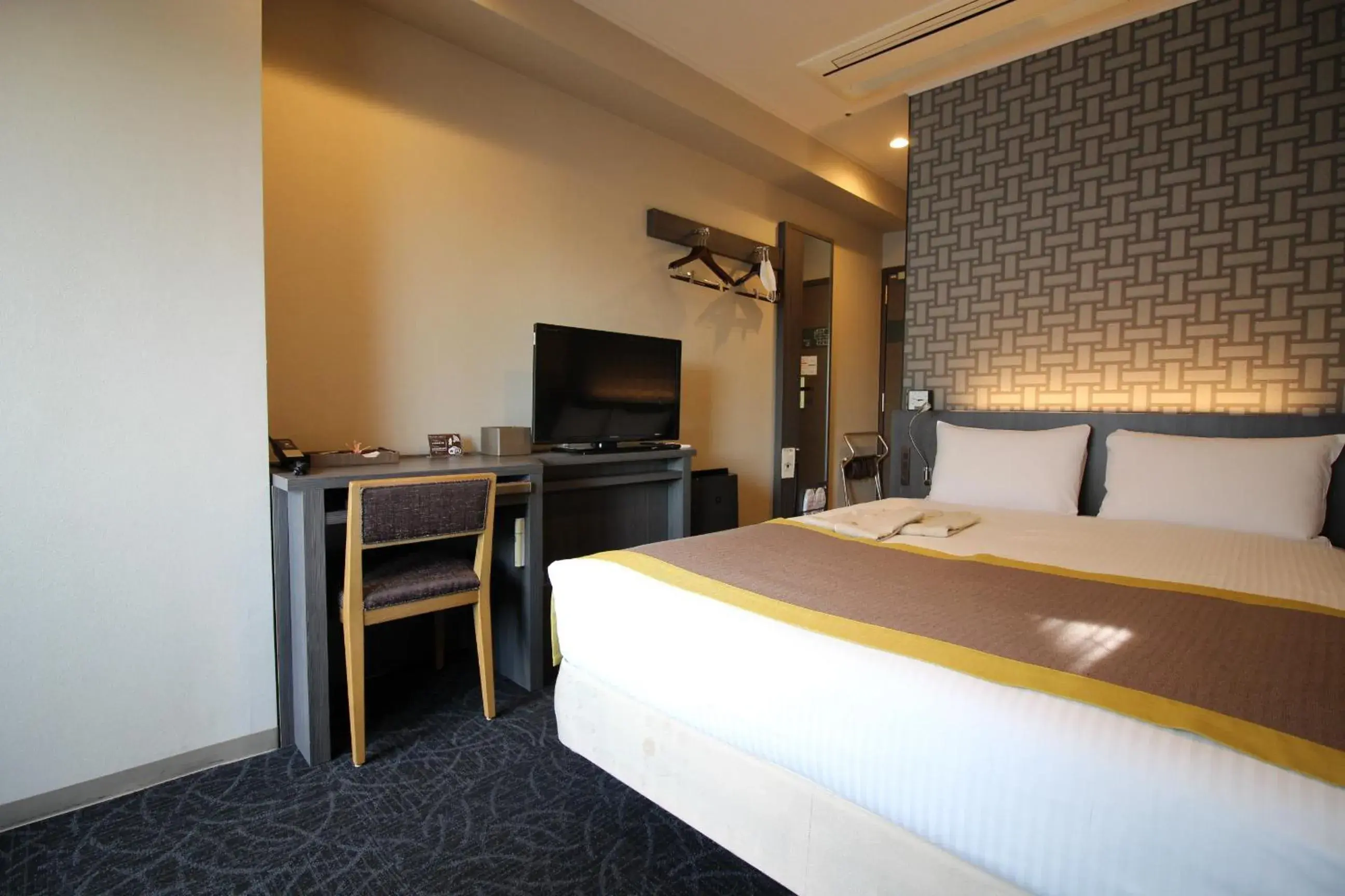 Double Room - Non-Smoking in Almont Inn Tokyo Nihonbashi Double Room - Non-Smoking in Almont Inn Tokyo Nihonbashi