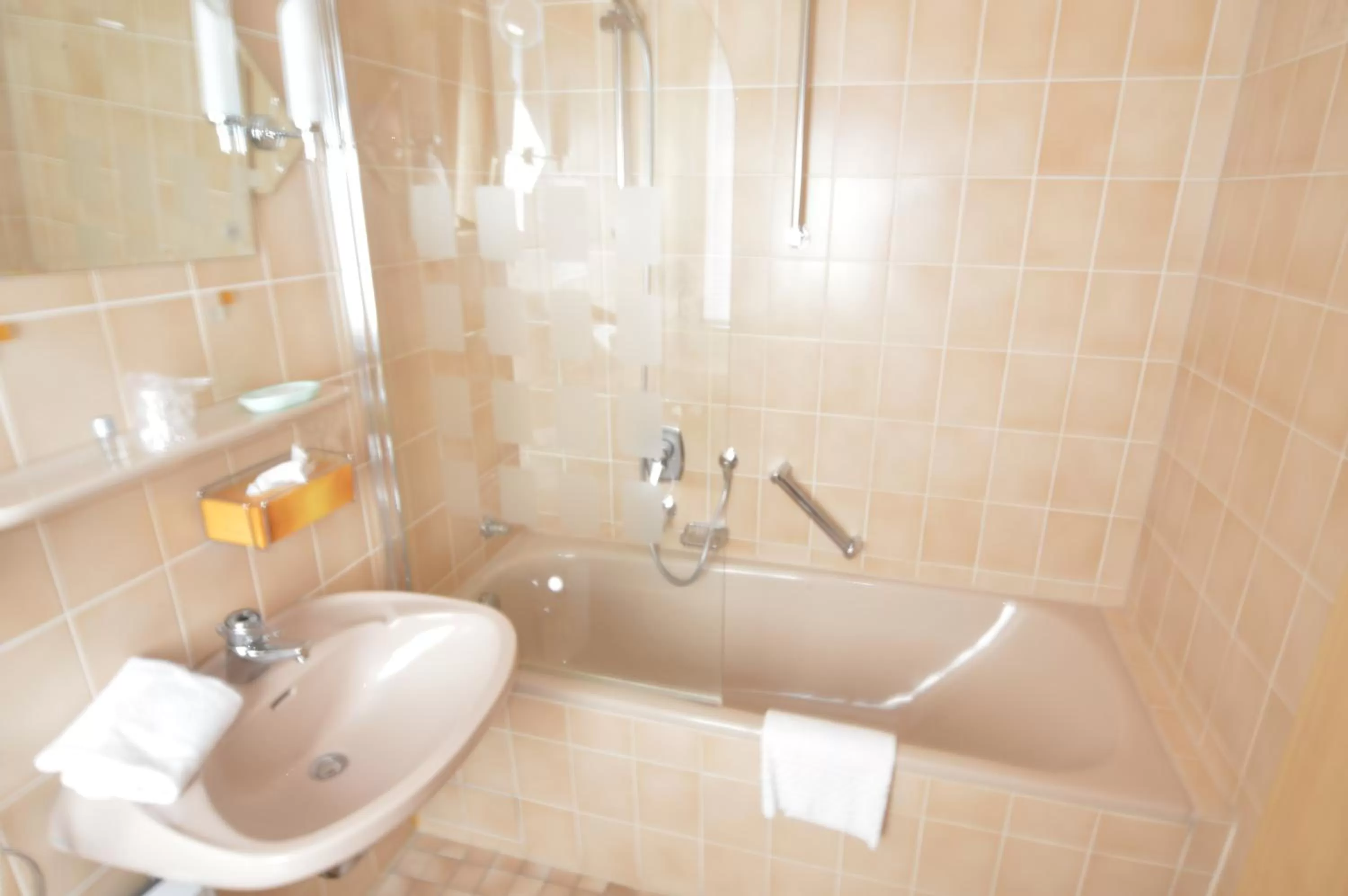 Bathroom in Aktivhotel Alter Kaiser