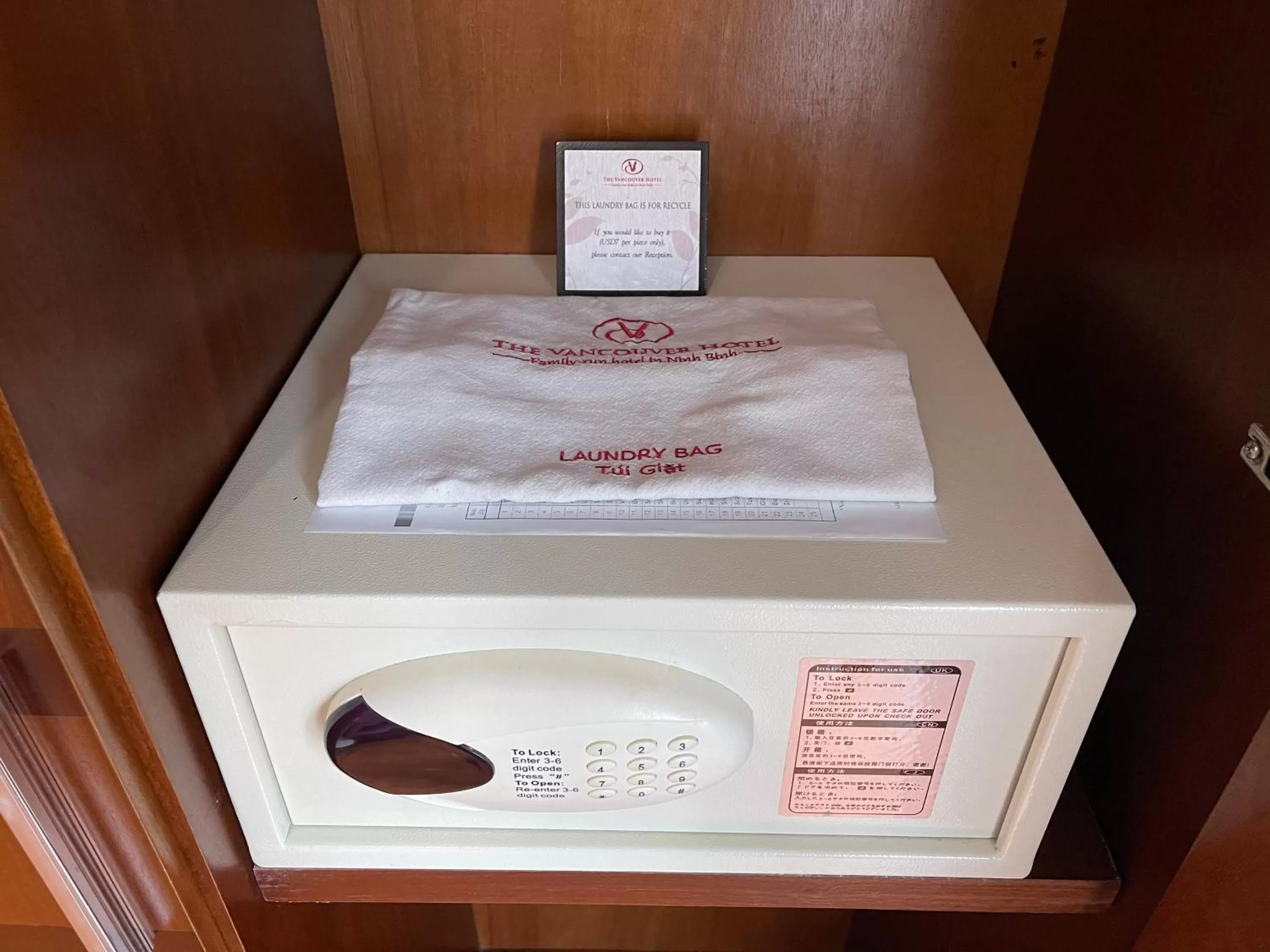 Logo/Certificate/Sign in The Vancouver Hotel - Ninh Binh