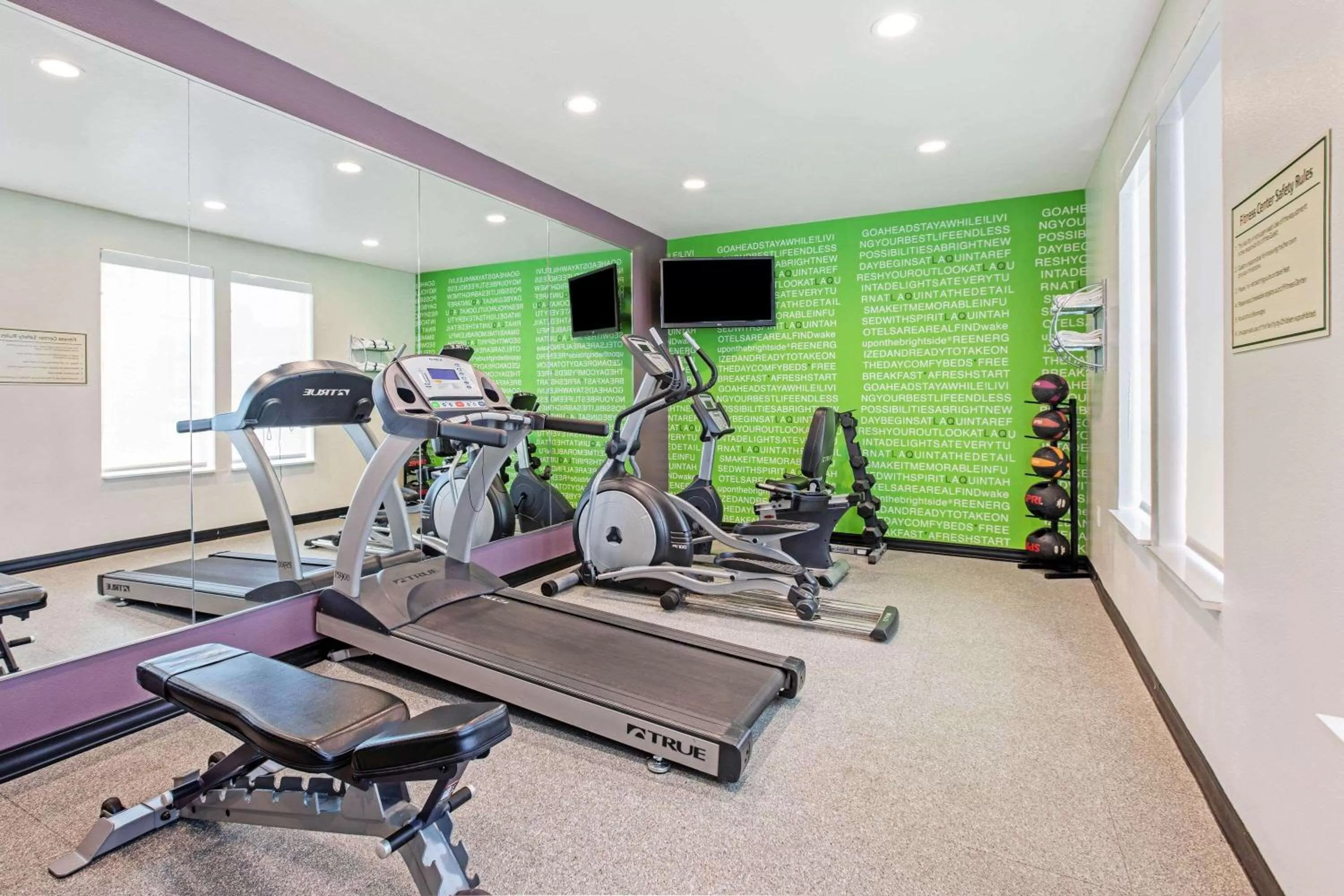 Fitness centre/facilities in La Quinta by Wyndham Corpus Christi - Portland