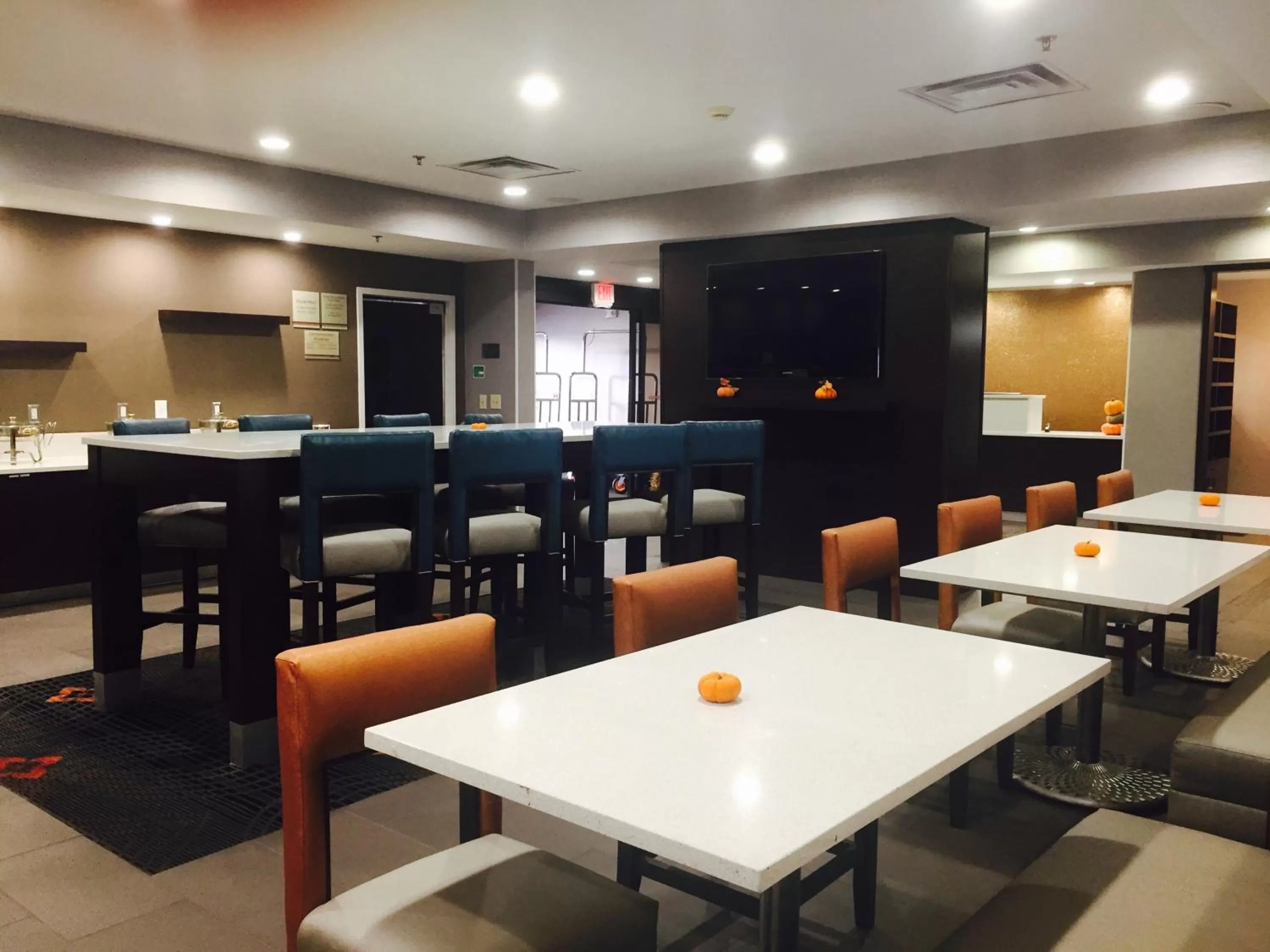 Restaurant/places to eat in Hawthorn Extended Stay by Wyndham Columbus West