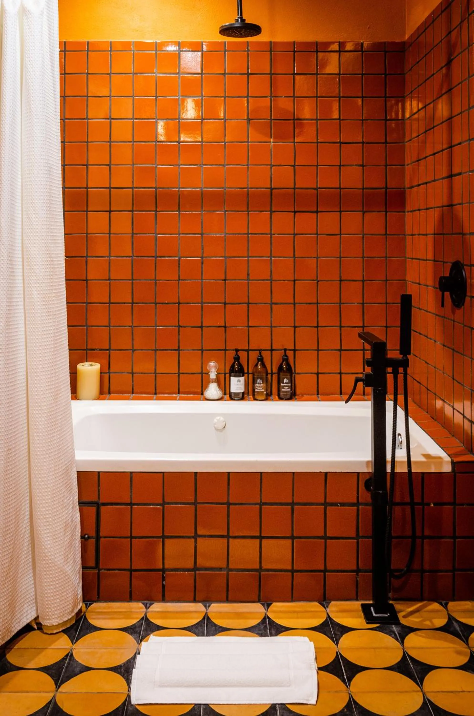 Hot Tub in Casa Hoyos - Hotel Boutique