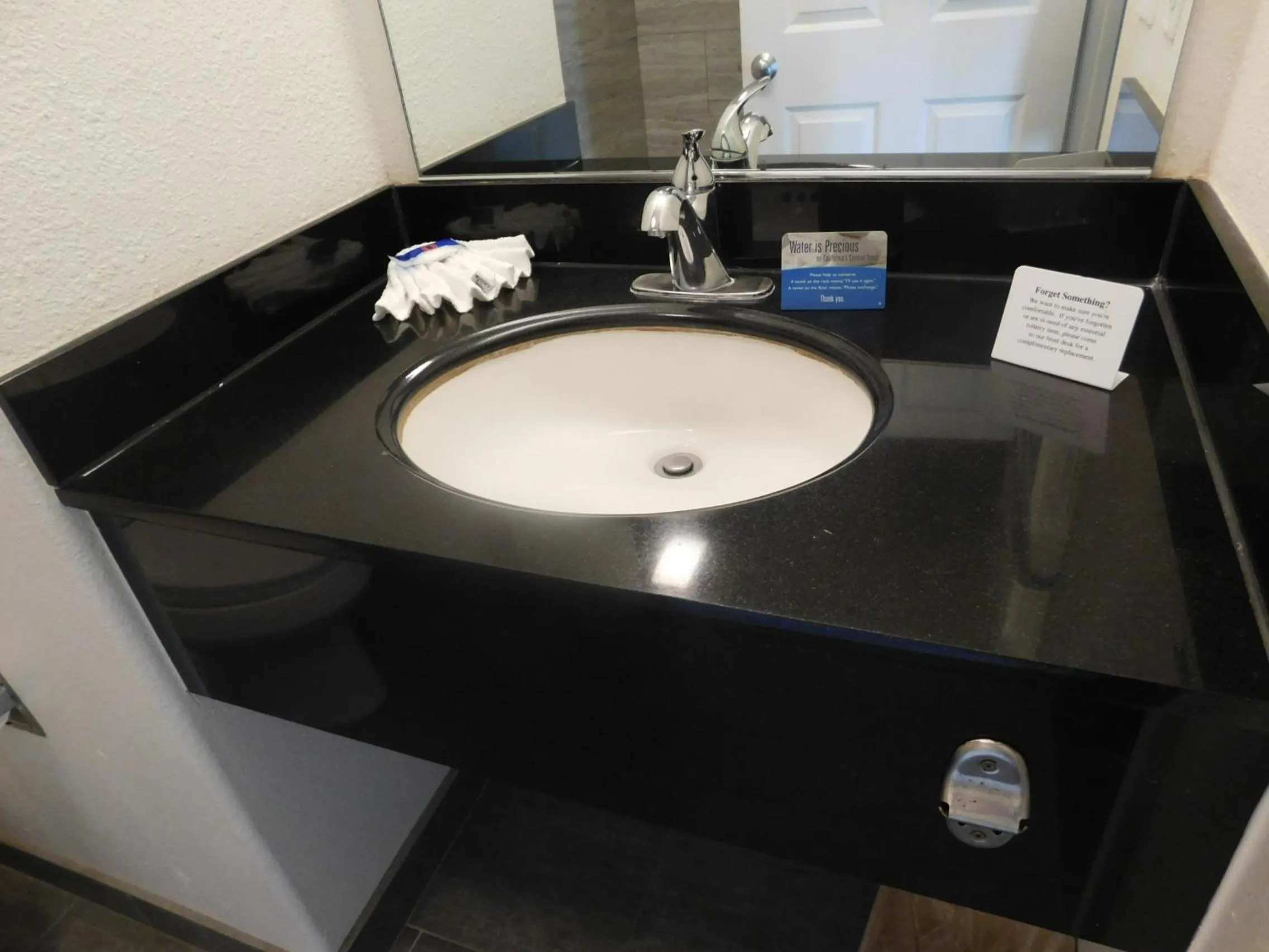 Bathroom in Motel 6 - Downtown Monterey