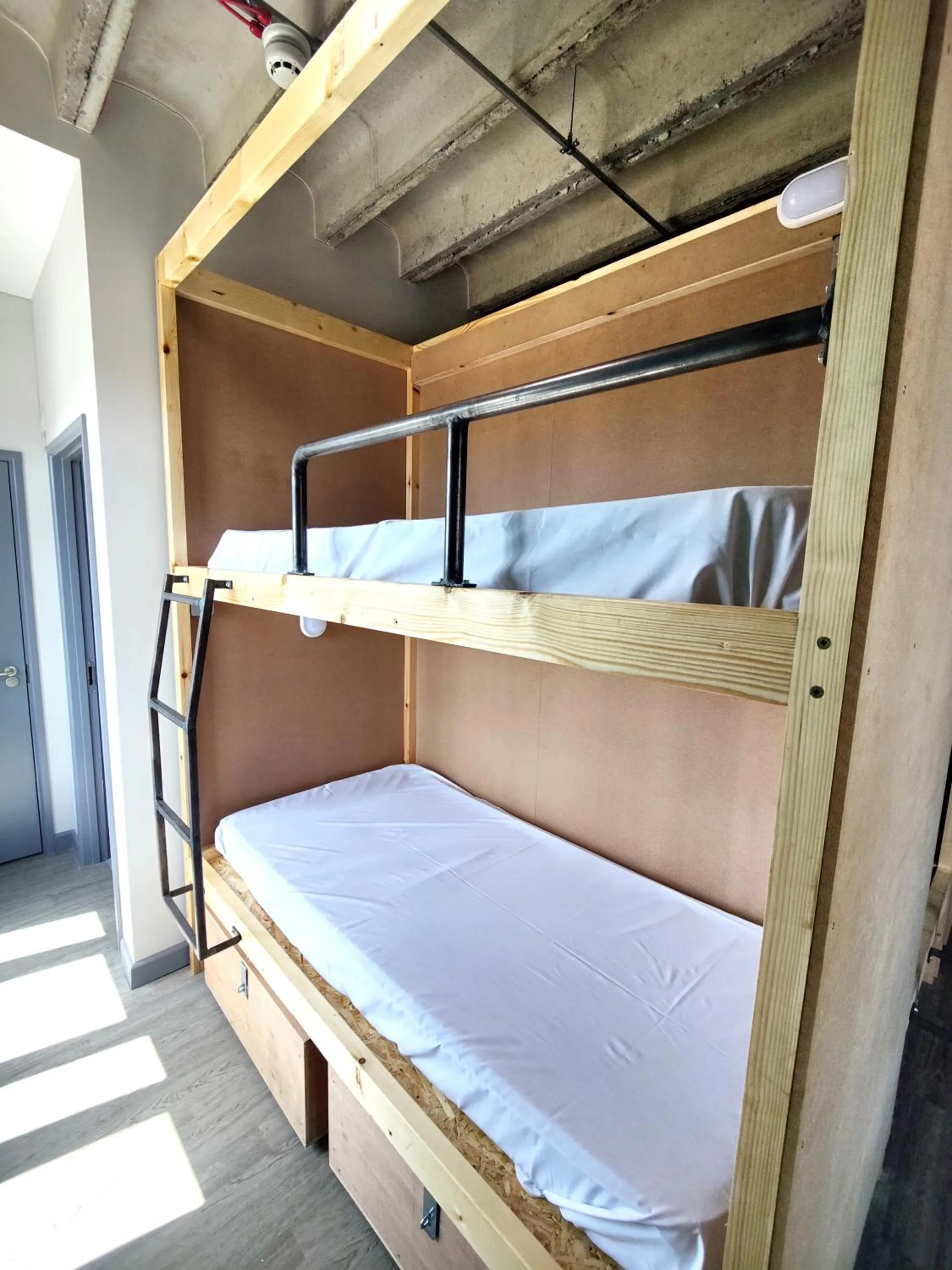 Bed in Cwtsh Hostel