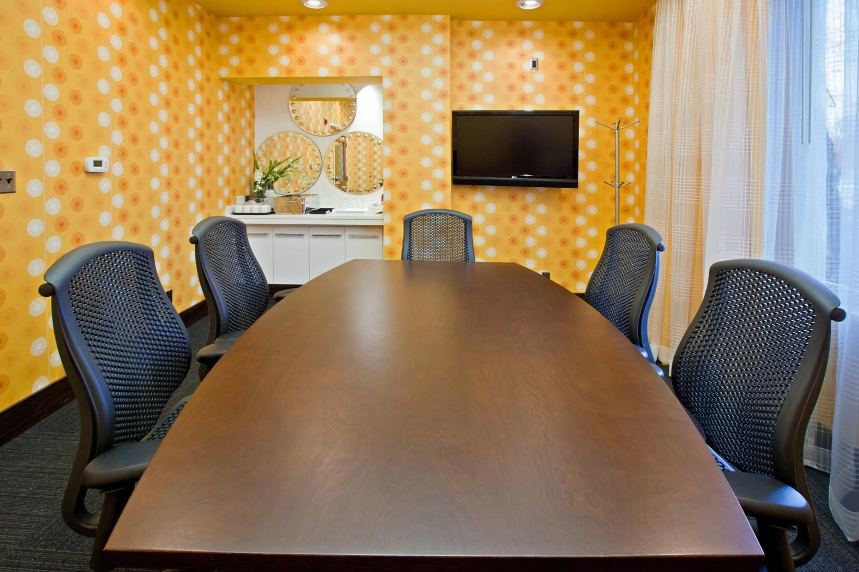 Meeting/conference room in Holiday Inn Express Indianapolis - Fishers by IHG