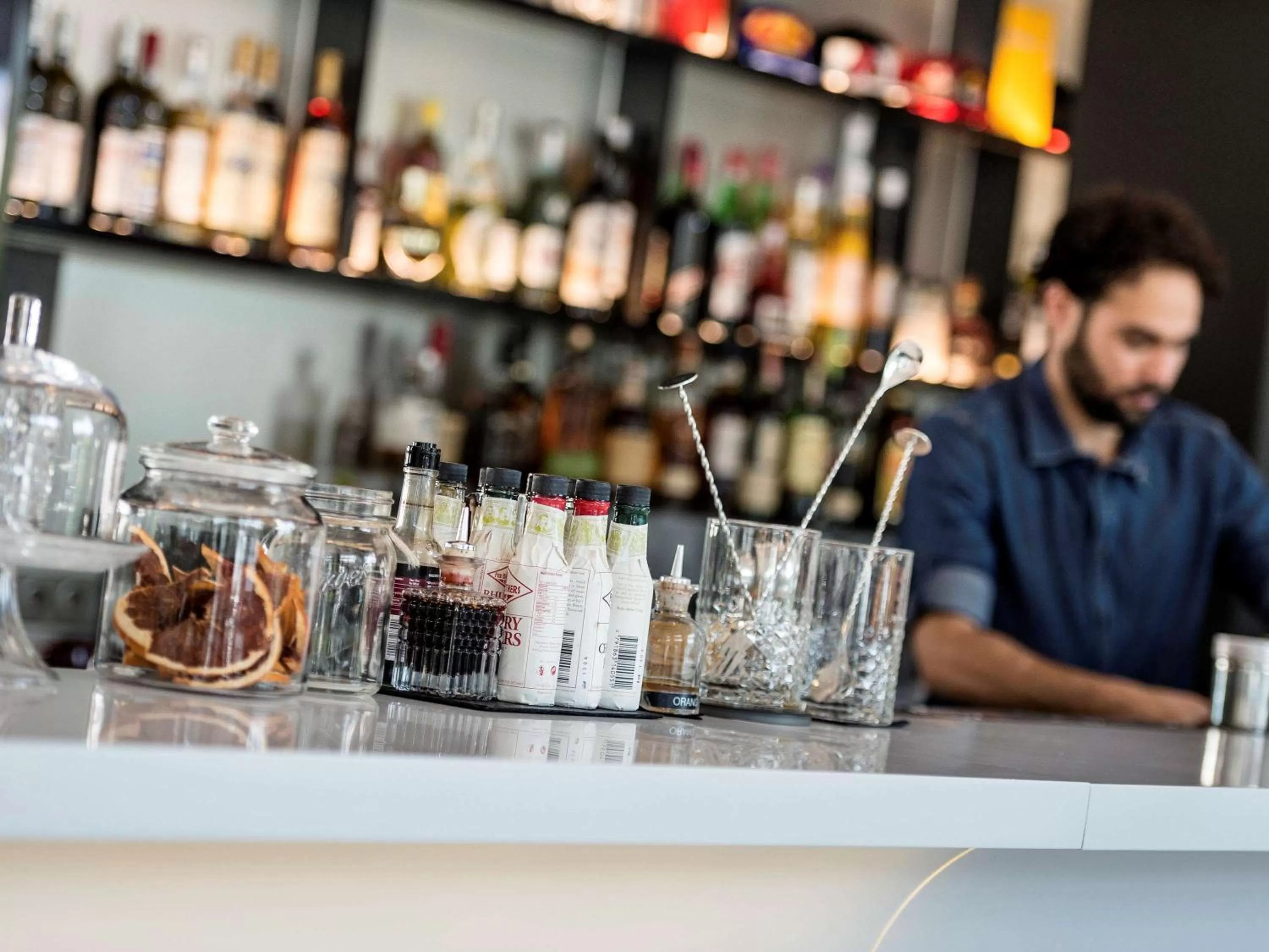 Lounge or bar in Molitor Hotel & Spa Paris - MGallery Collection