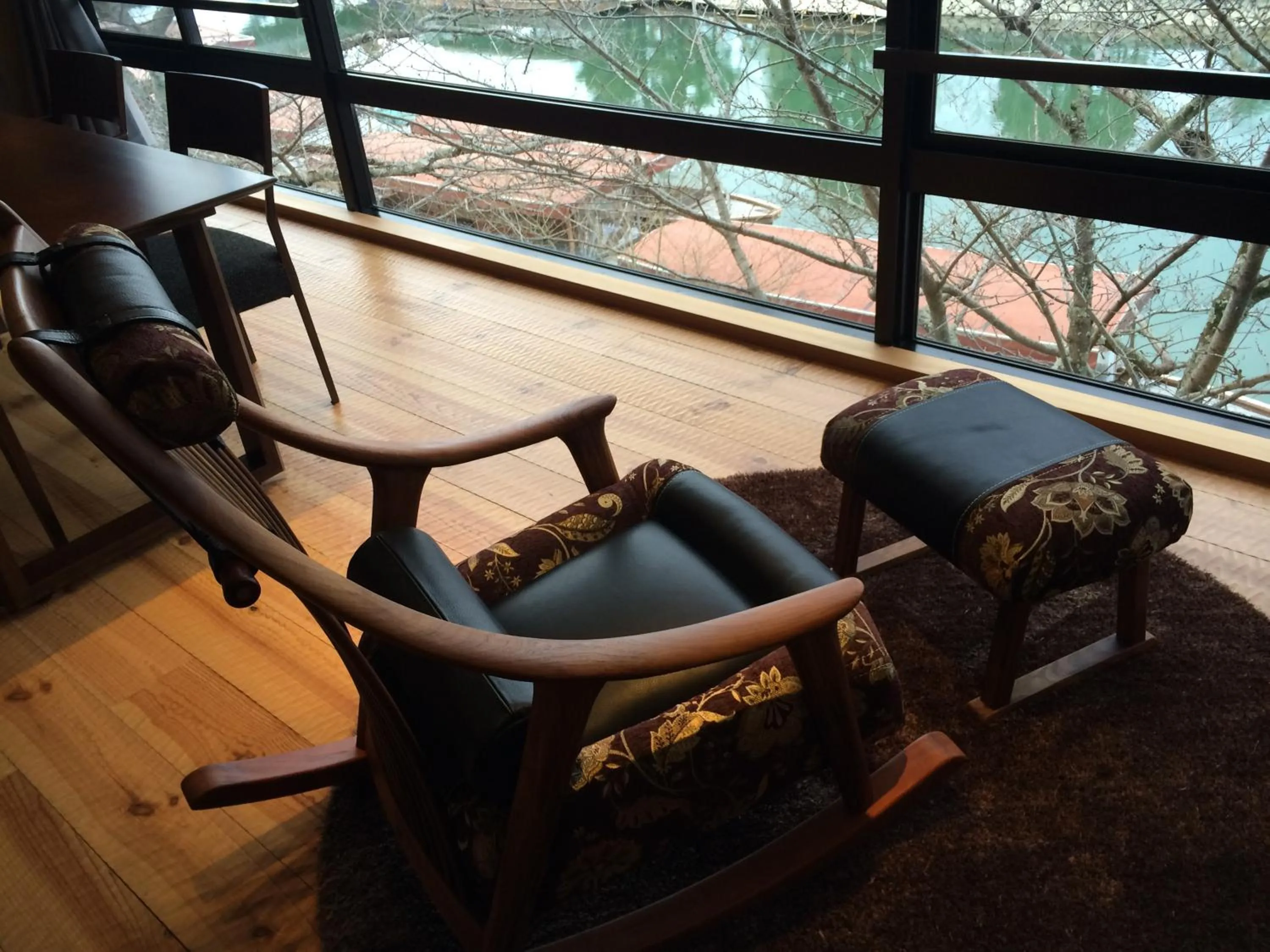 Decorative detail in Hanayashiki Ukifune-en