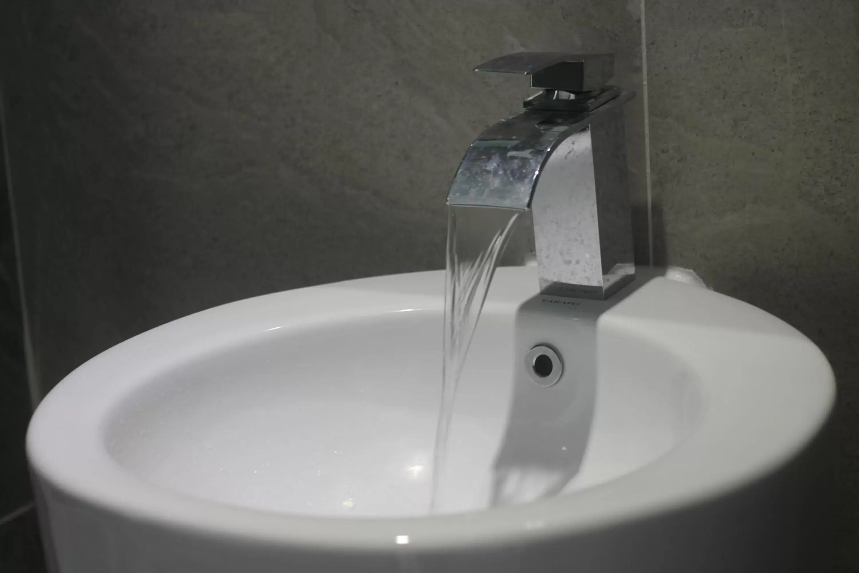 Standard Twin Room in Benny's City Hotel Standard Twin Room in Benny's City Hotel