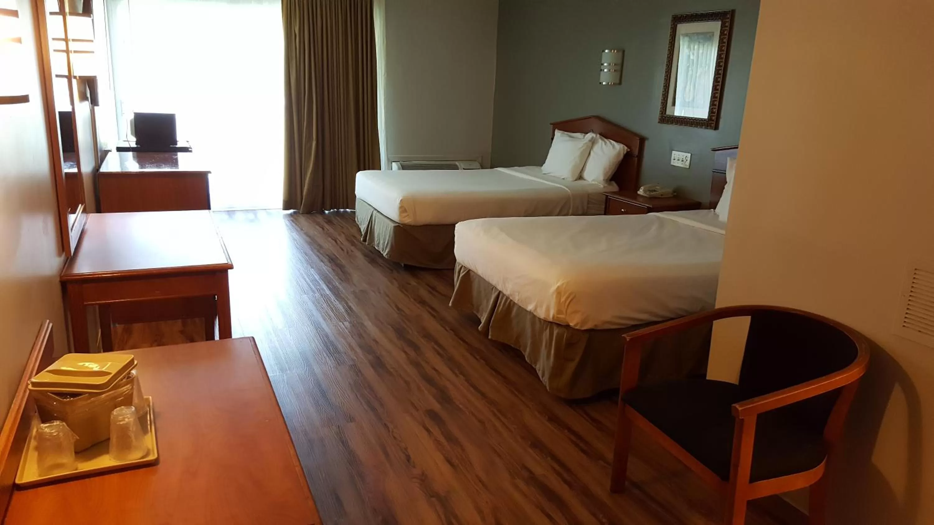 Double Room with Two Double Beds in Crystal Inn - Neptune