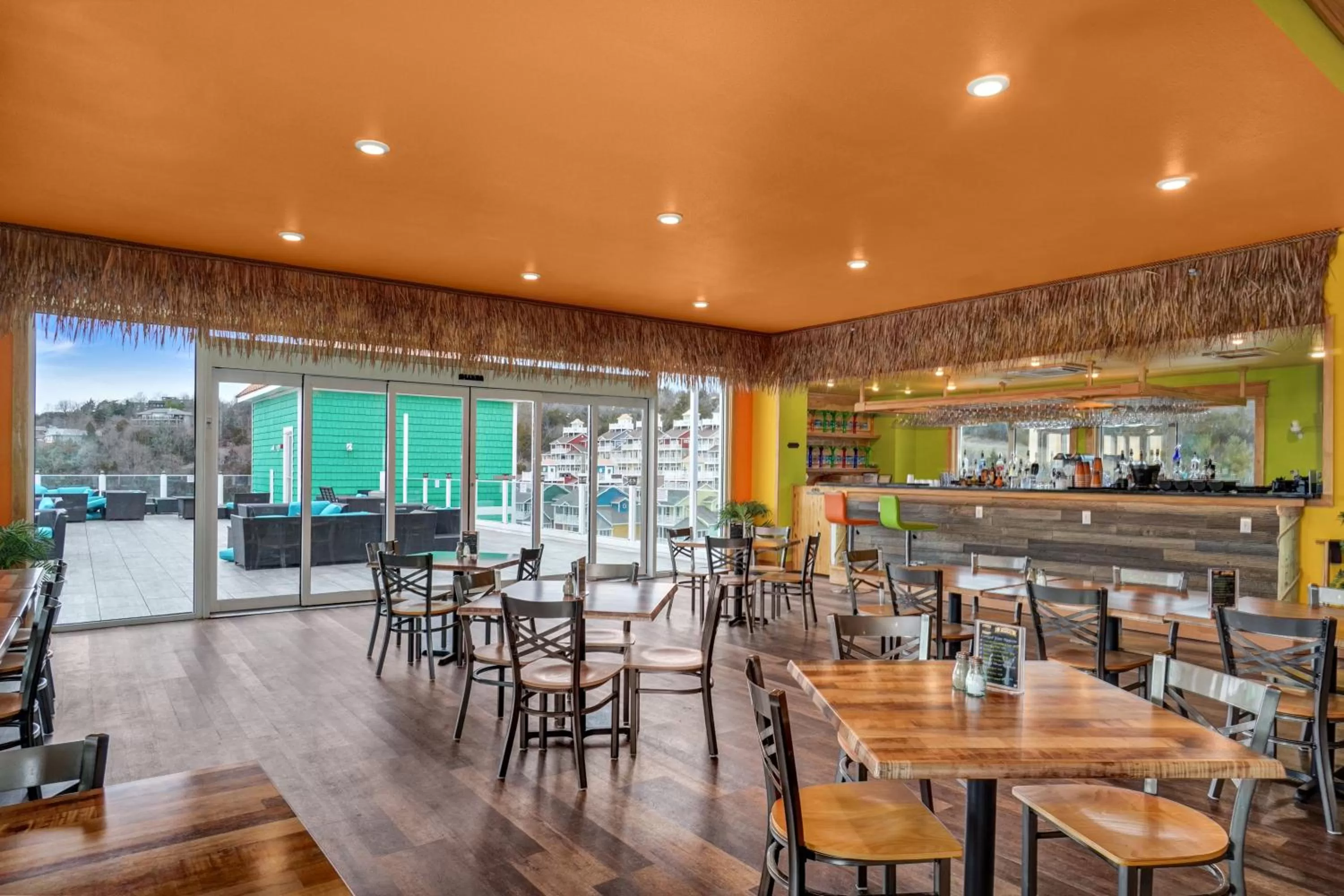 Restaurant/Places to Eat in Bransons Nantucket